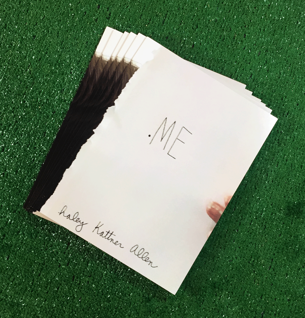 ME-photoofbooks-web.gif