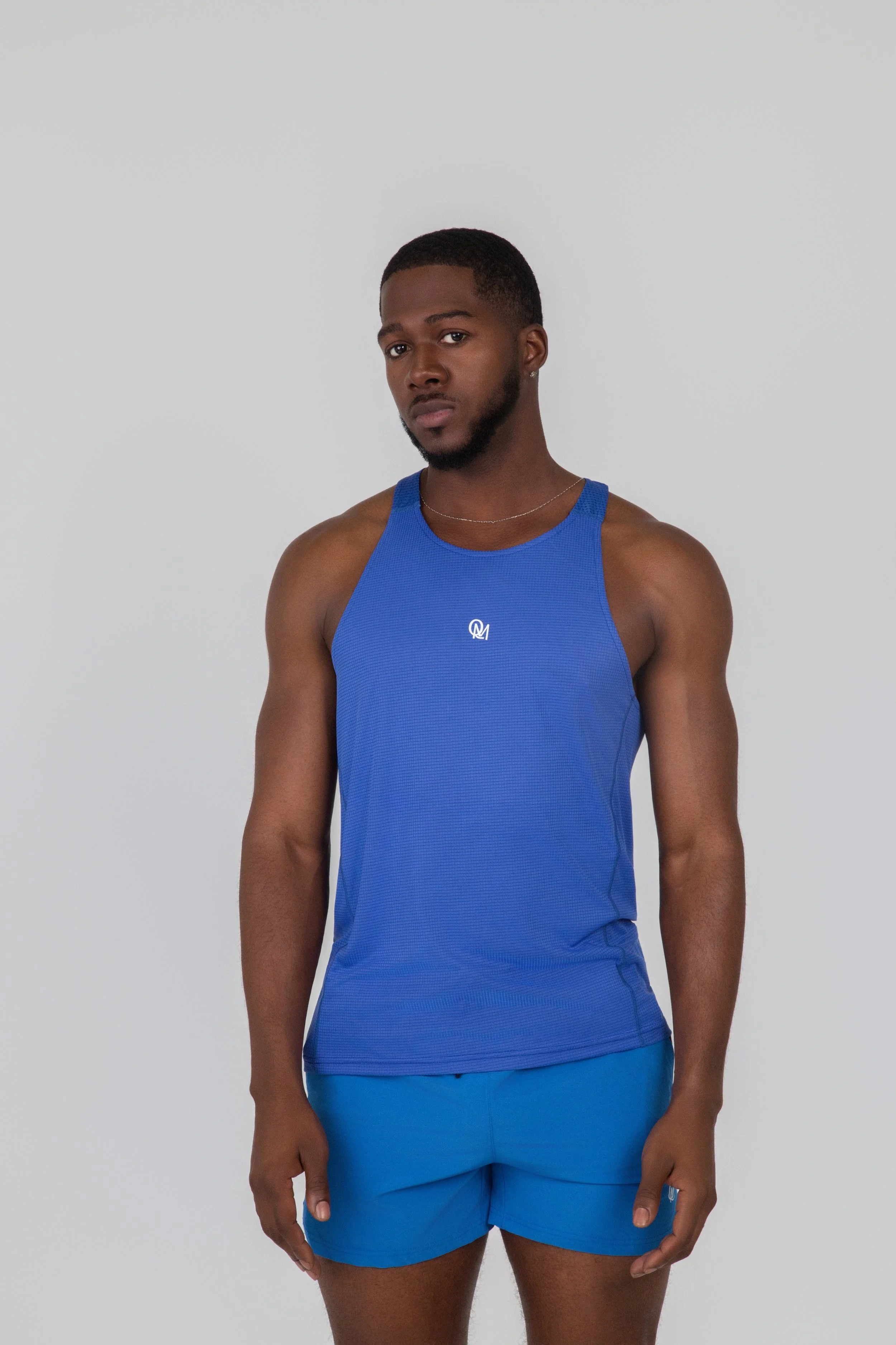 Essential Active Tank