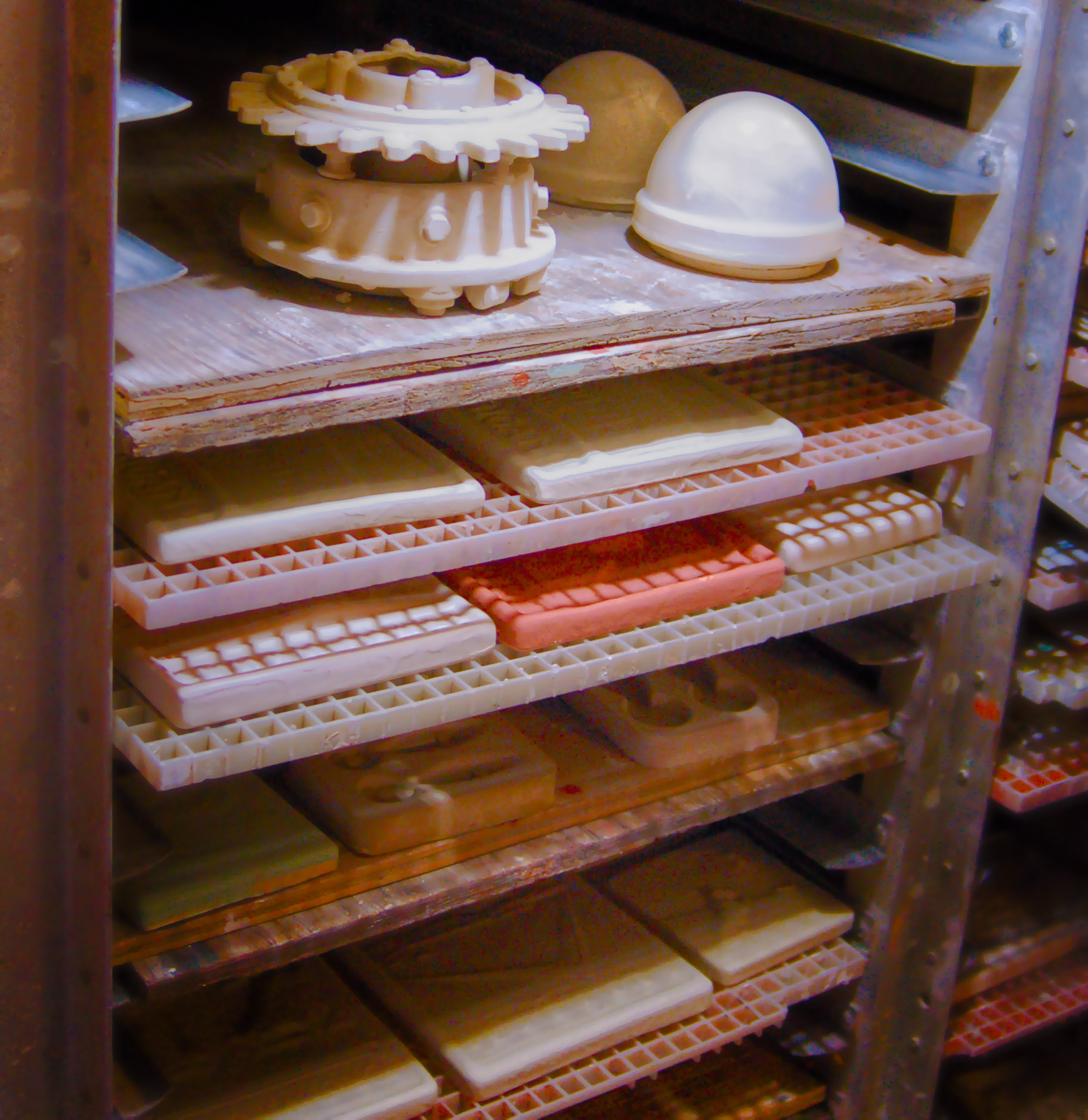 studio bakers racks.JPG
