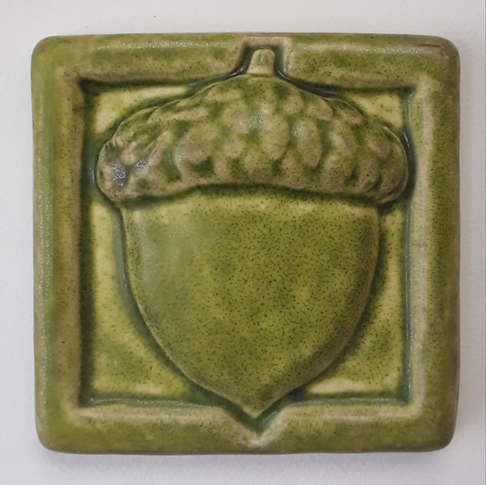 Acorn Art Tile Whistling Frog Tile Tree Frog Glaze 4x4 inches