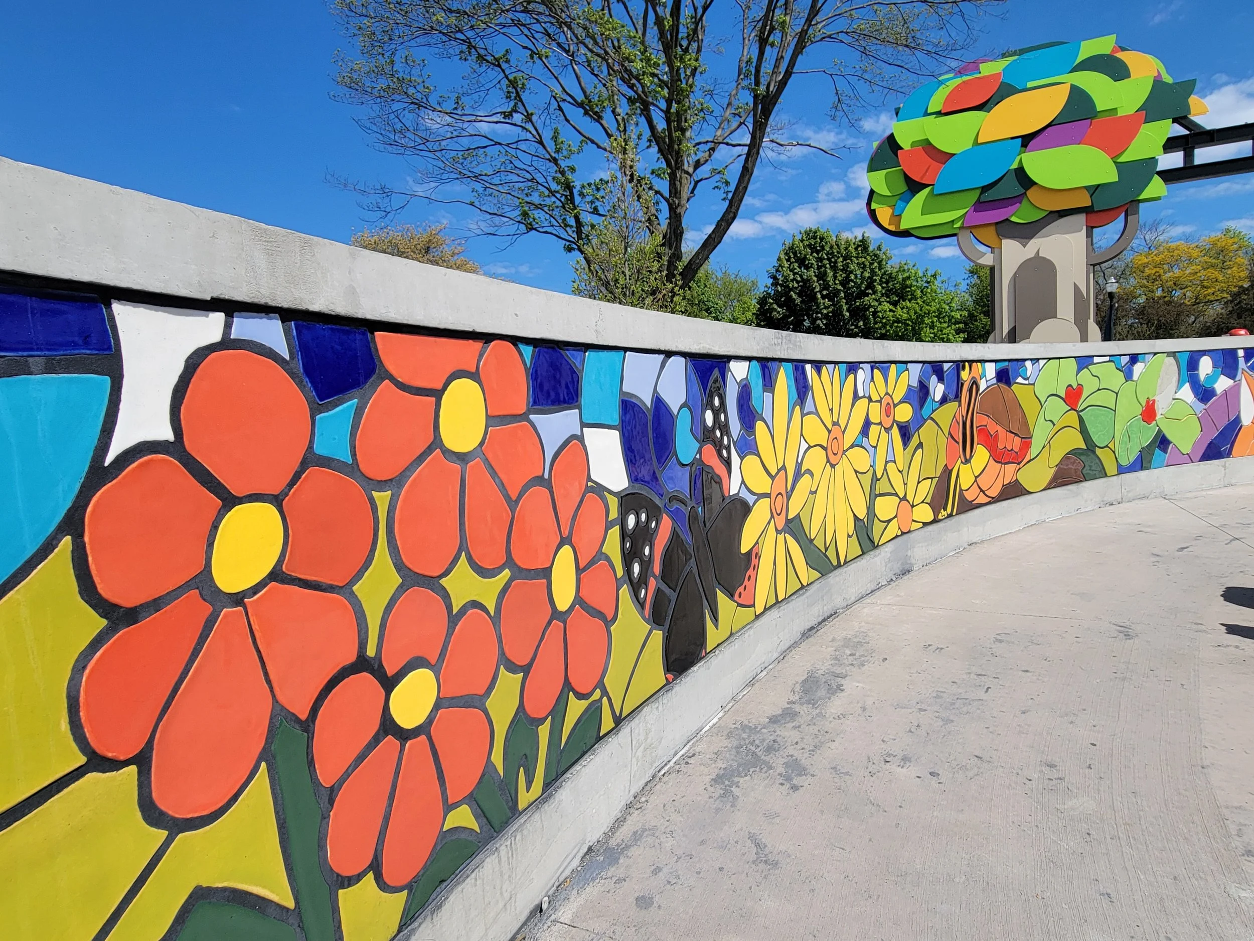 Flower sectionh Detroit Zoo mural.jpg