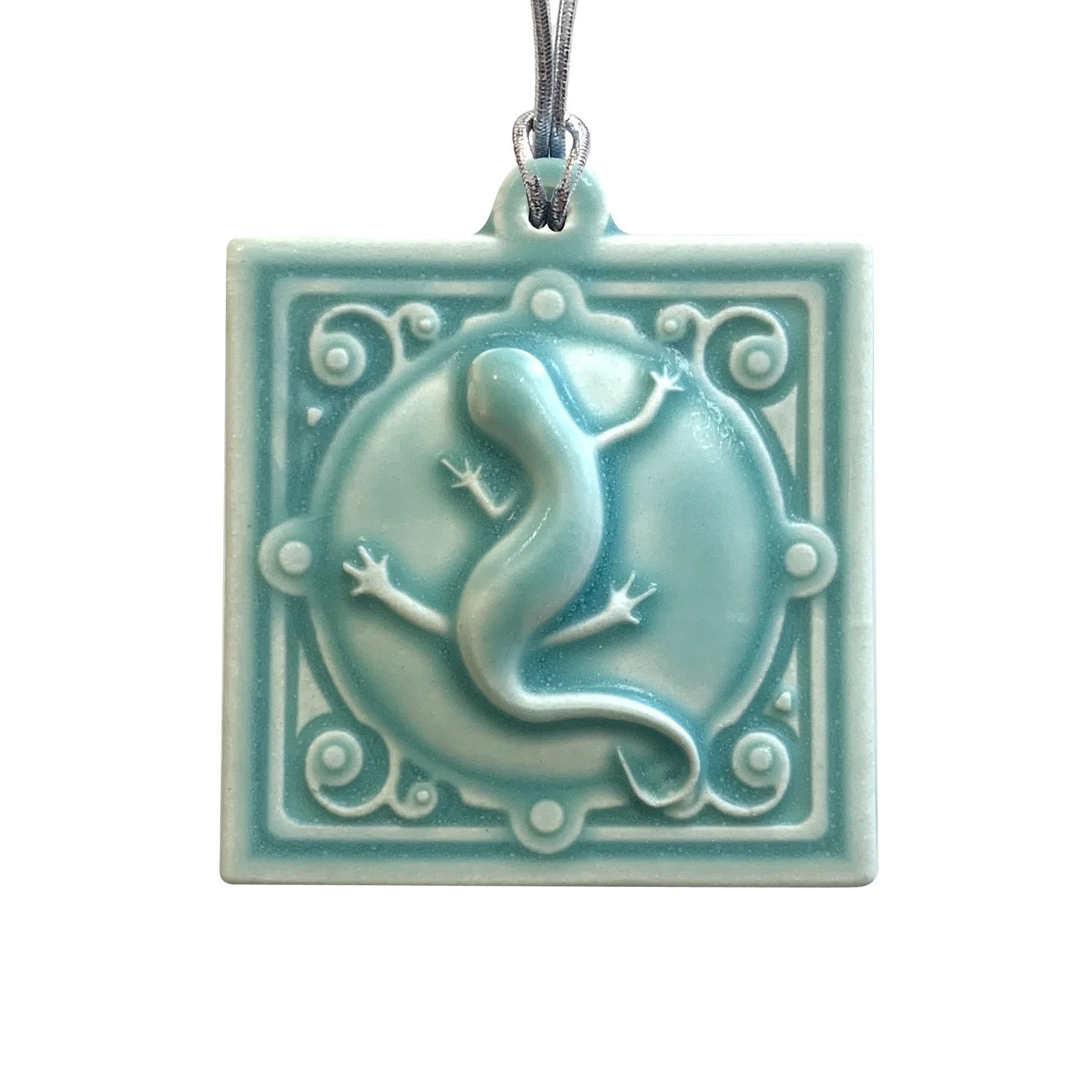 Newt ornament bermuda.JPG