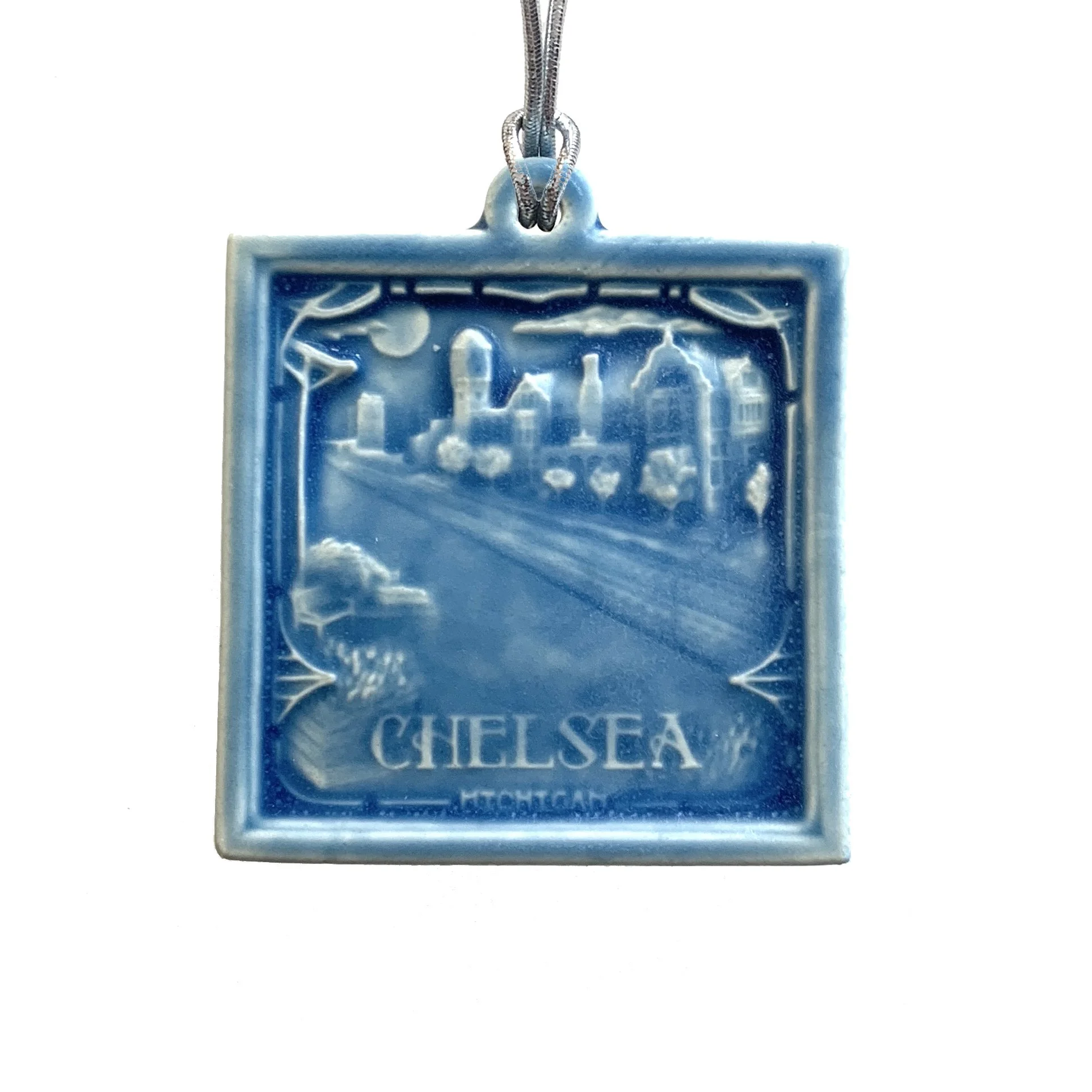 Chelsea ornament Freshwater blue.JPG