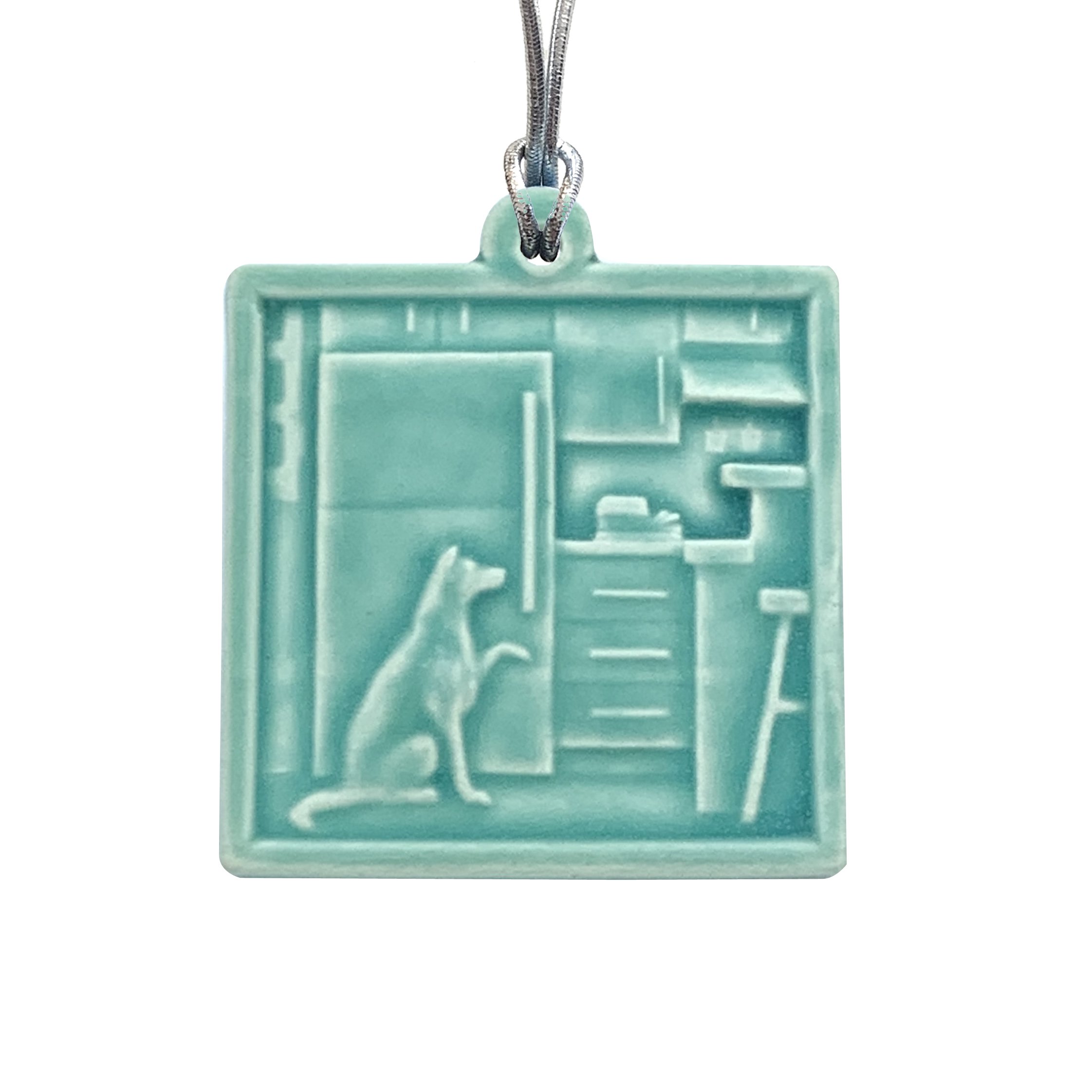 Dog at fridge ornament bermuda.JPG