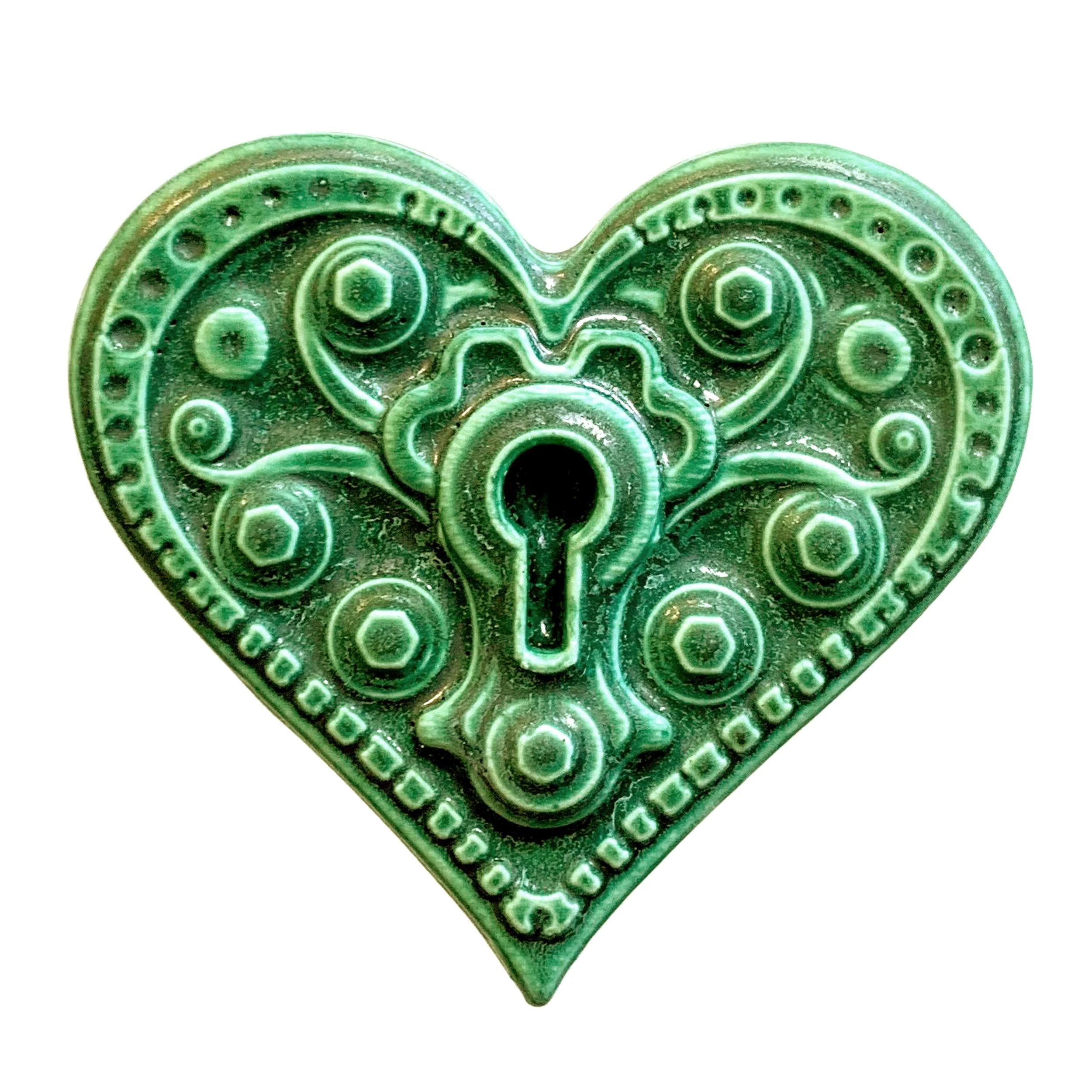 keyhole heart leaf green.jpg
