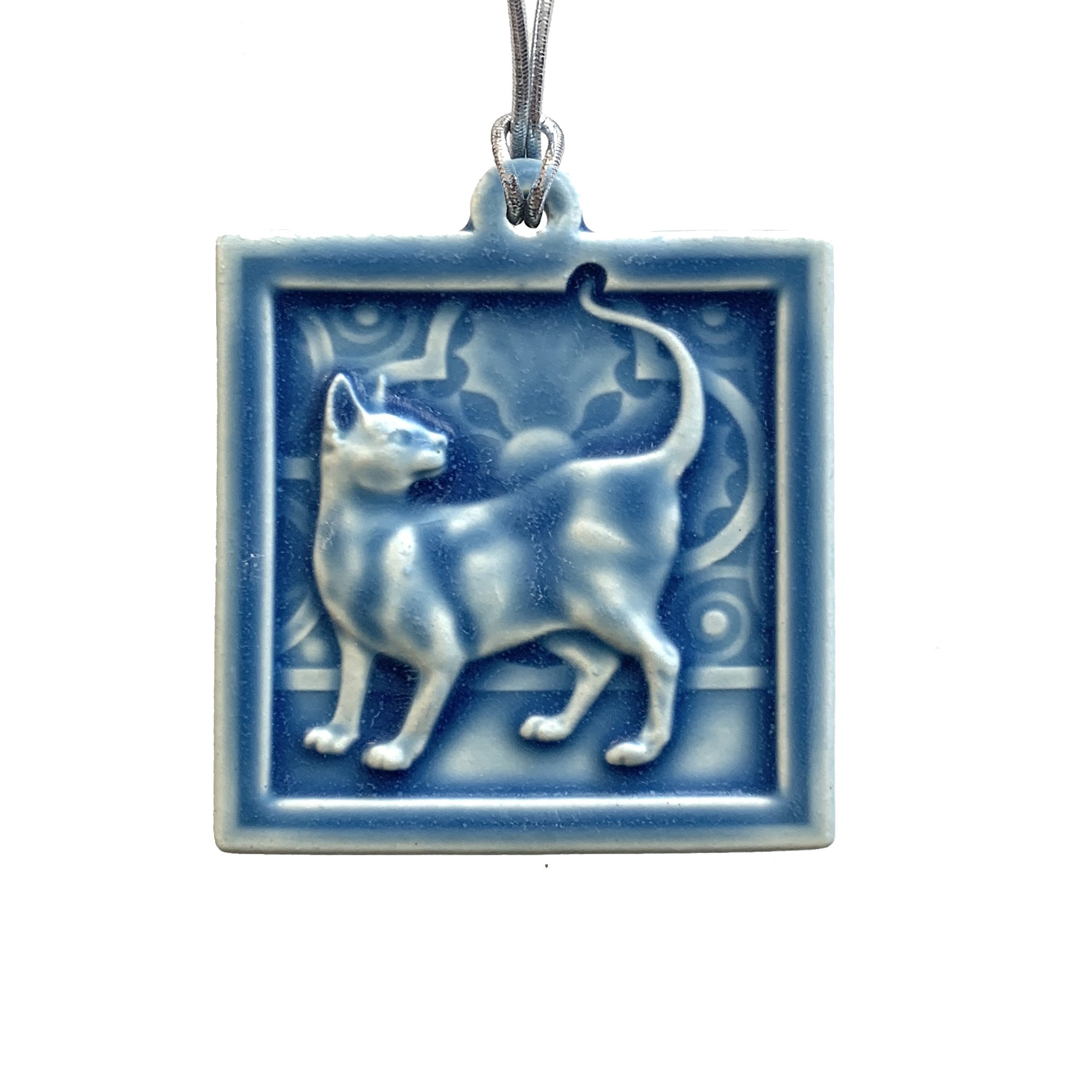 Standing cat ornament freshwater.JPG