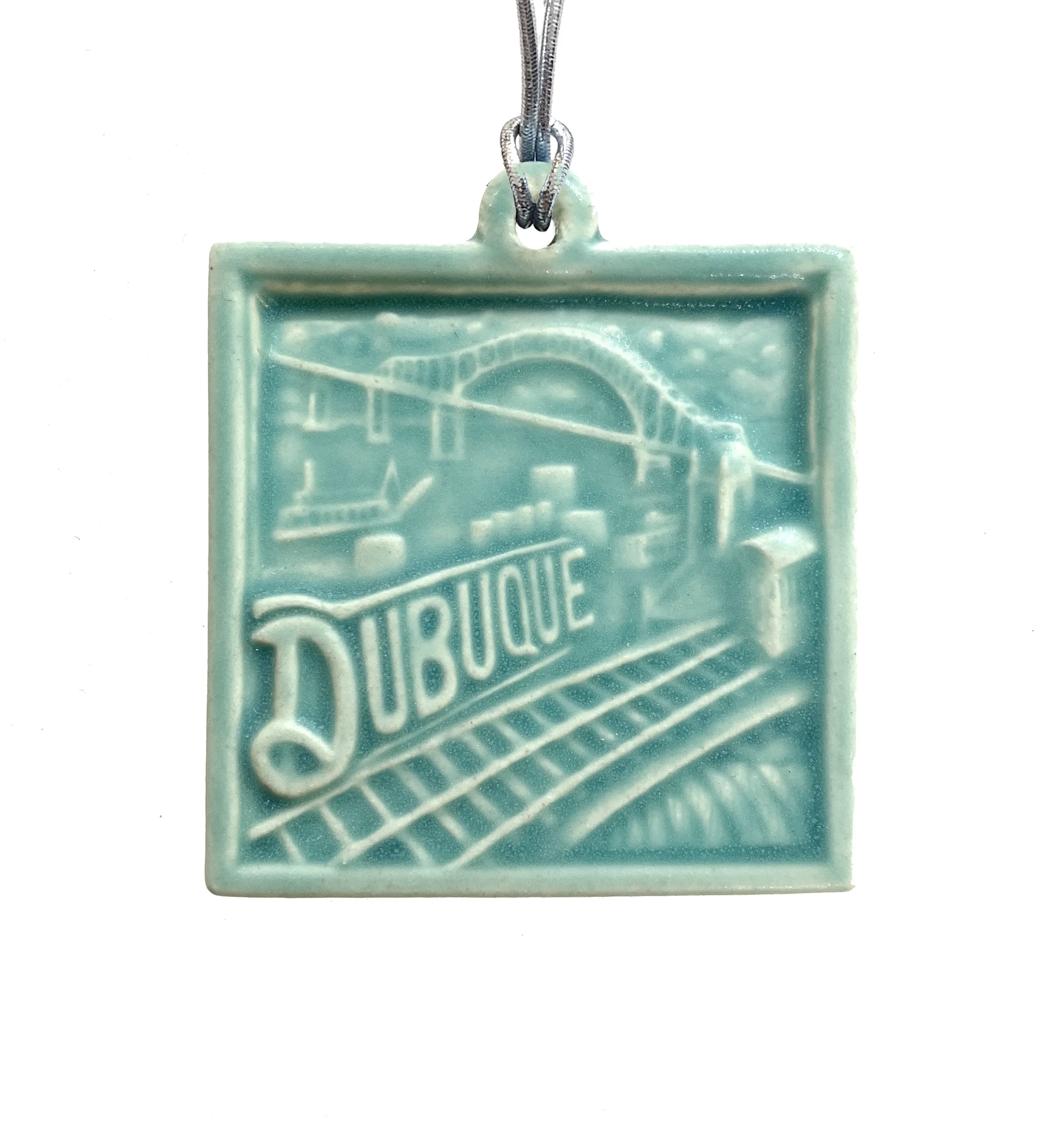 Dubuque ornament bermuda.JPG