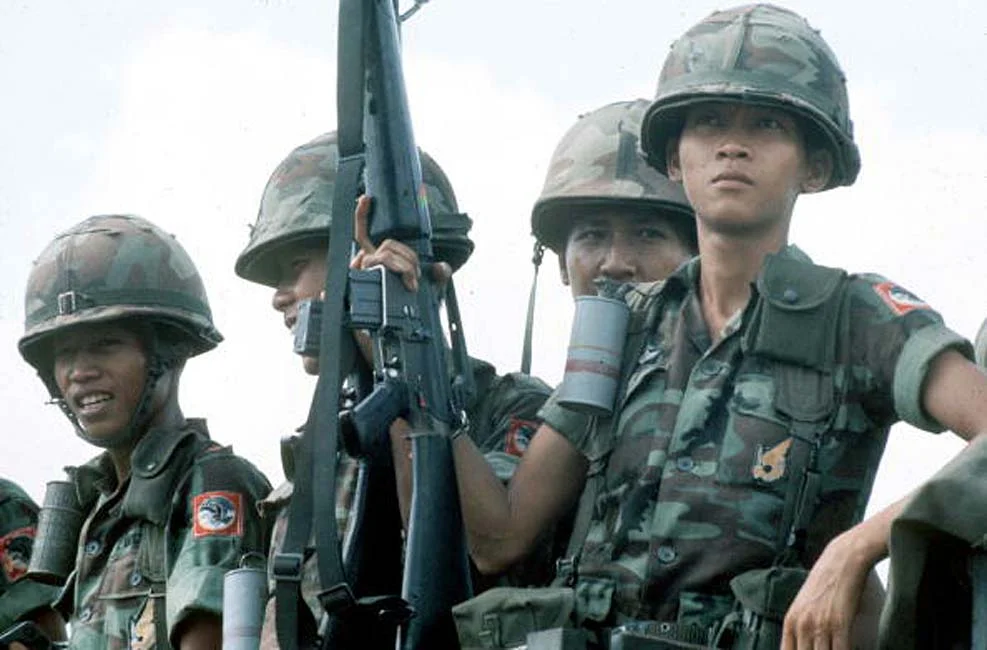 ARVN Airborne Division soldiers, April 1975.