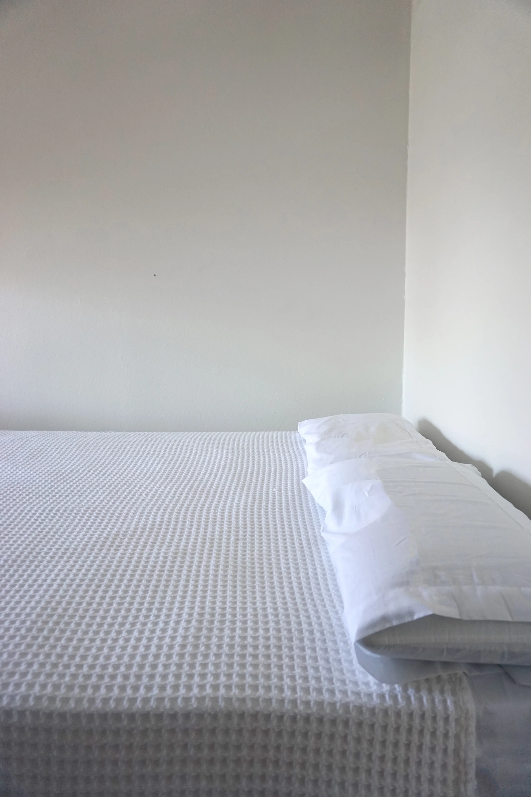 Minimalist Bed.jpg
