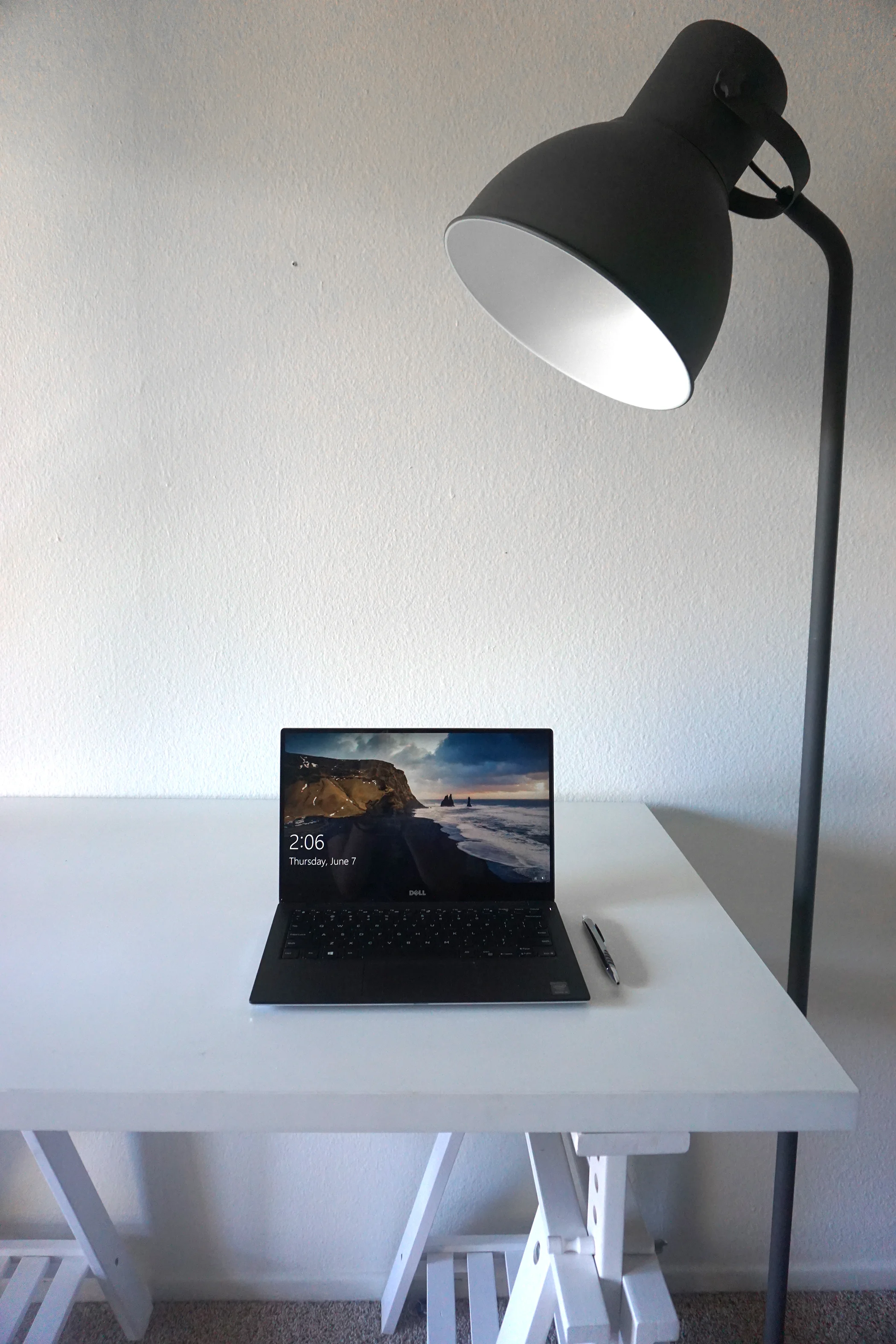 Minimalist Workspace_edited_small.jpg