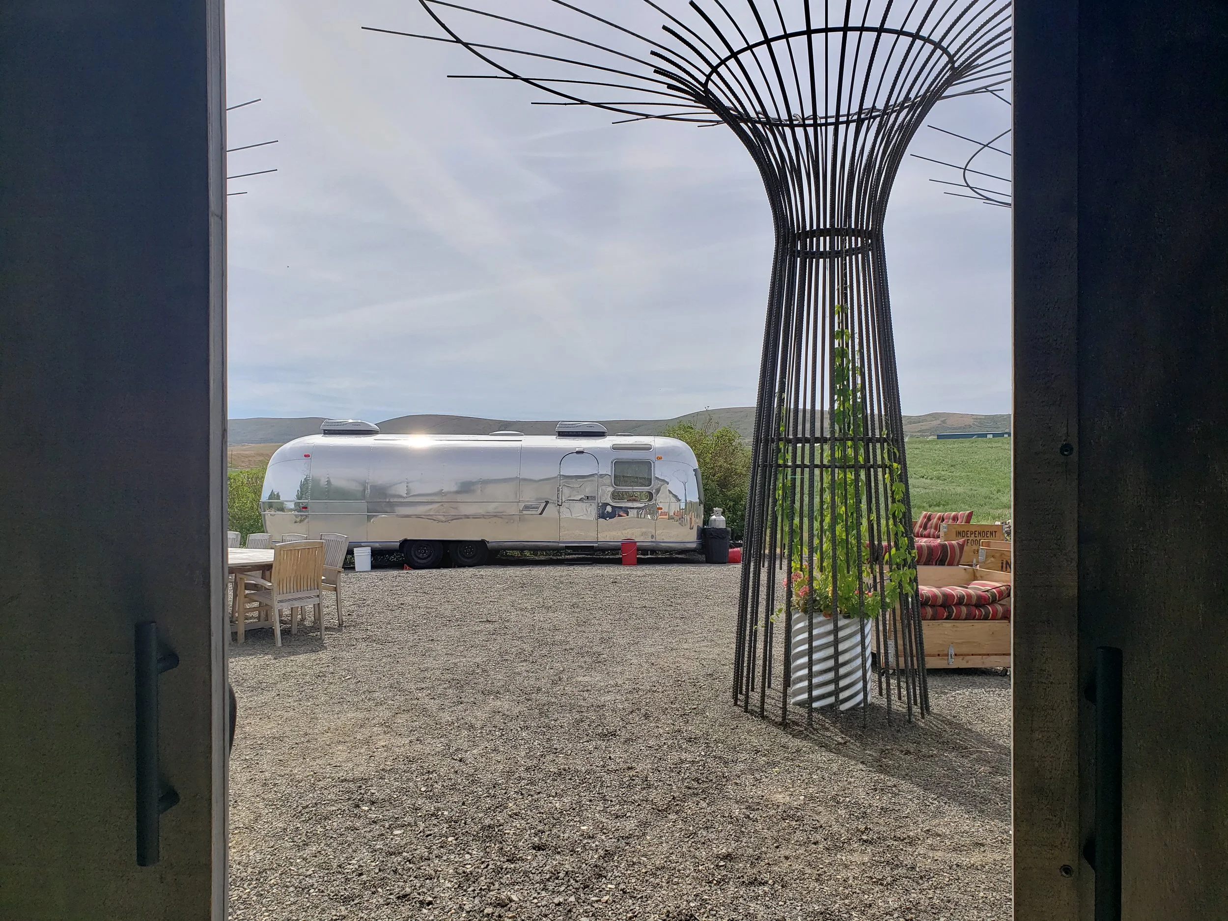 airstreamset2.jpg
