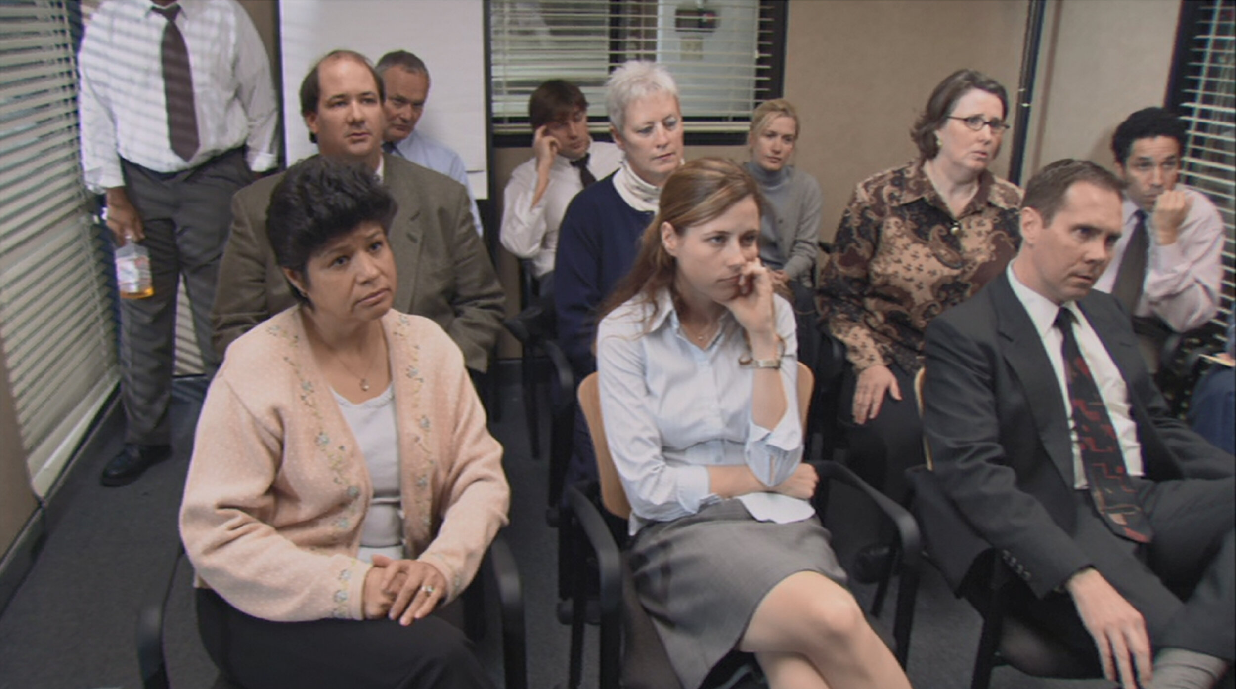 The Office' Rewatch: 'Pilot' introduces the employees at Dunder