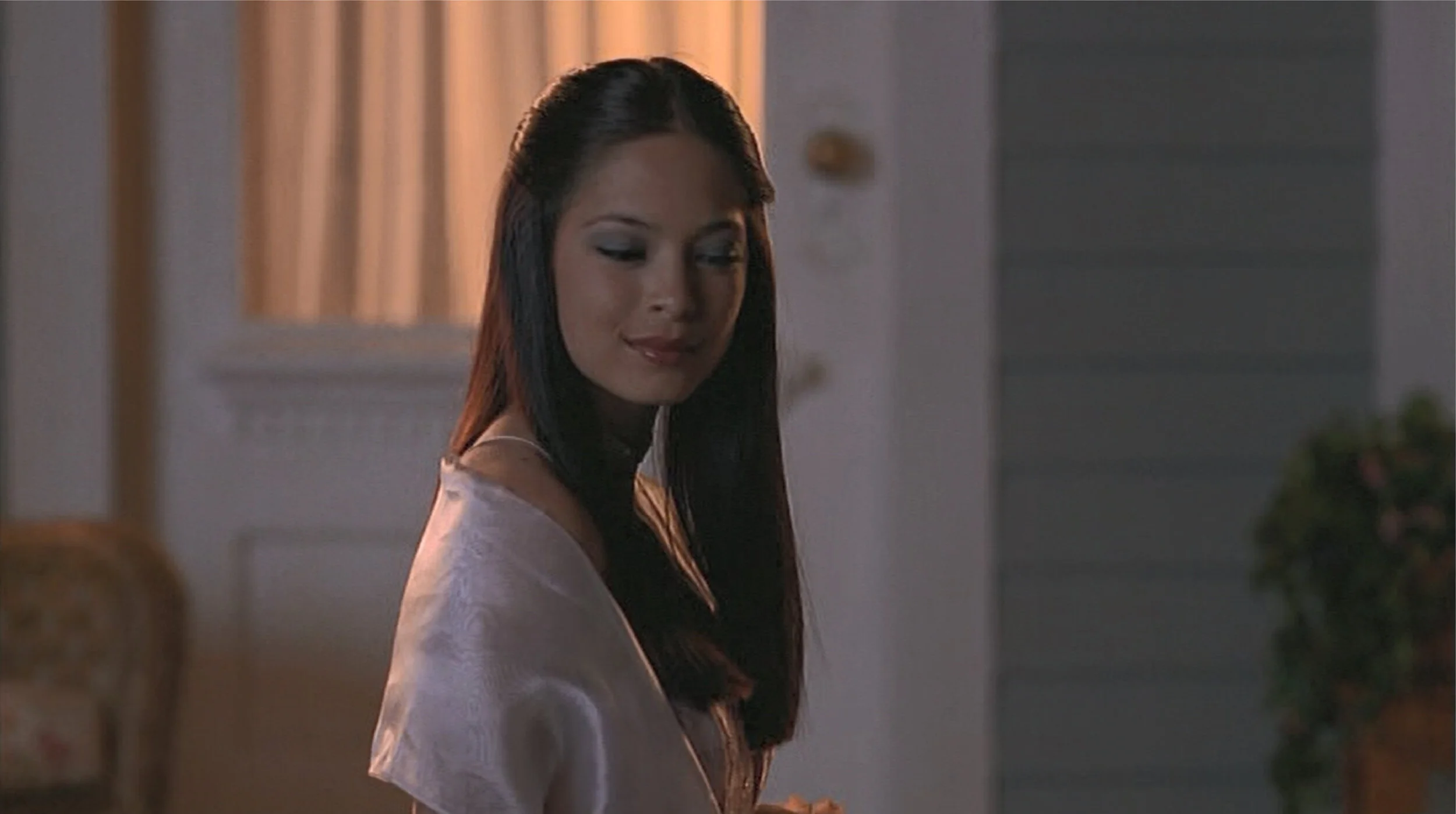 Smallville Lana Homecoming Dress smallville-lana-homecoming-dress