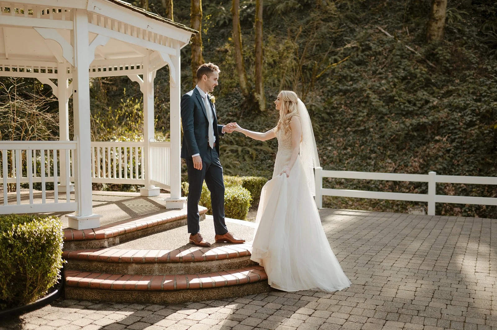 Spring Wedding at the Abernathy Chapel in Oregon City, OR