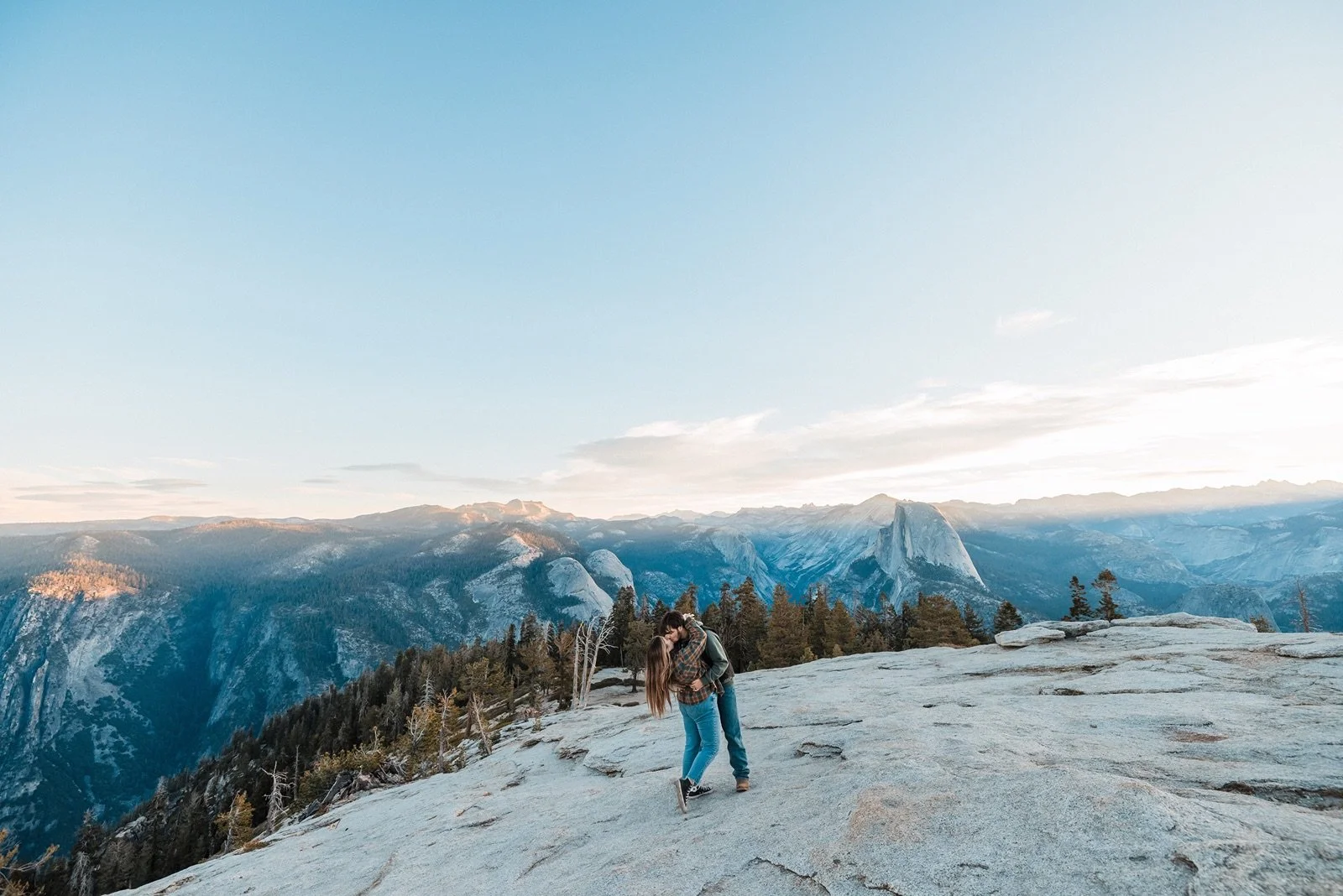 Sunrise-engagement-photos-in-yosemite-national-park.jpg