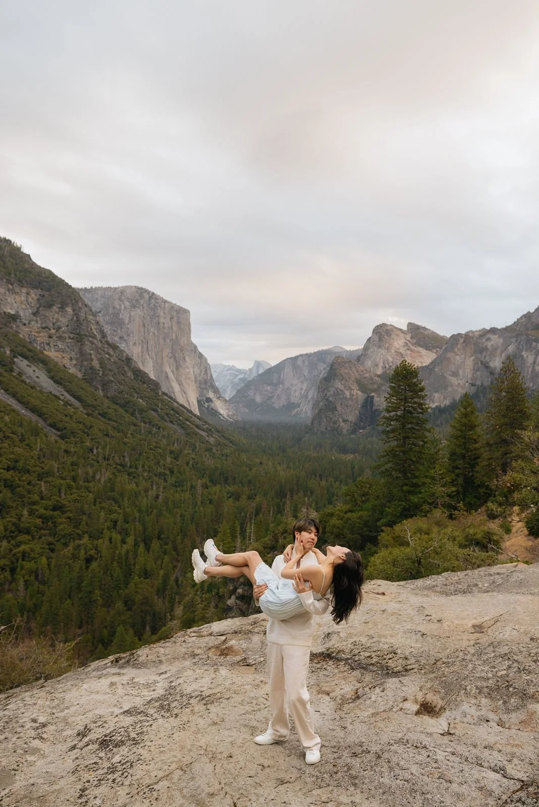 yosemite-tunnel-view-engagement-photos-6.jpg