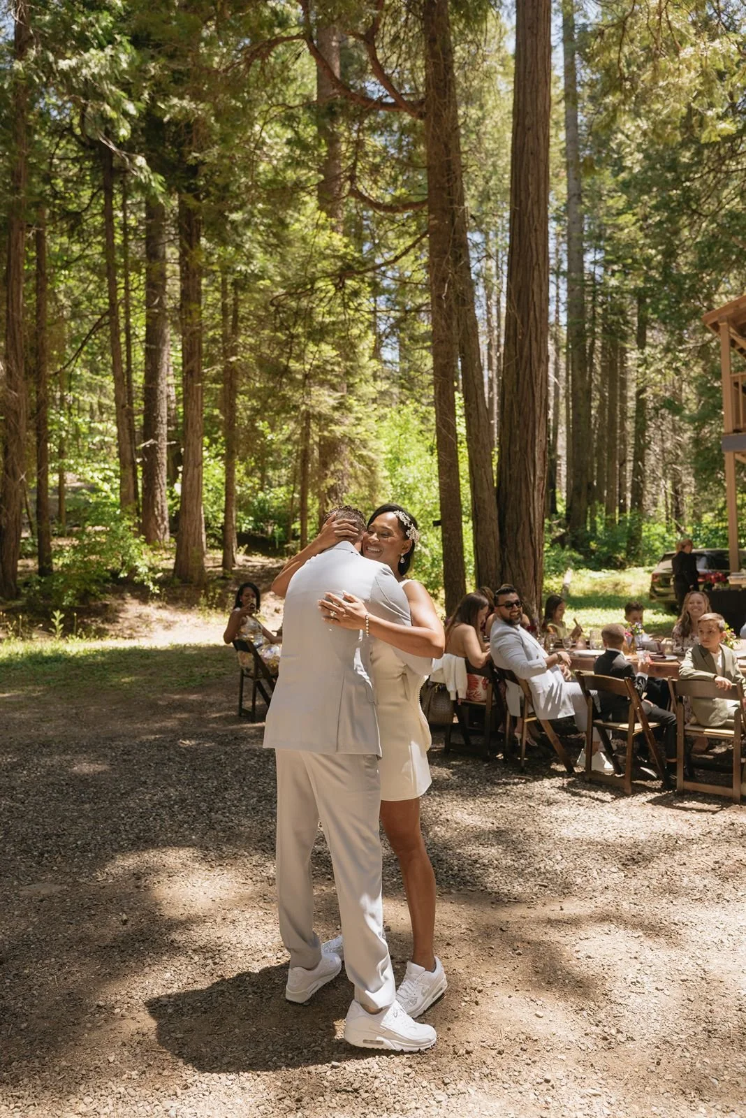 the-yosemite-cabin-wedding-272.jpg