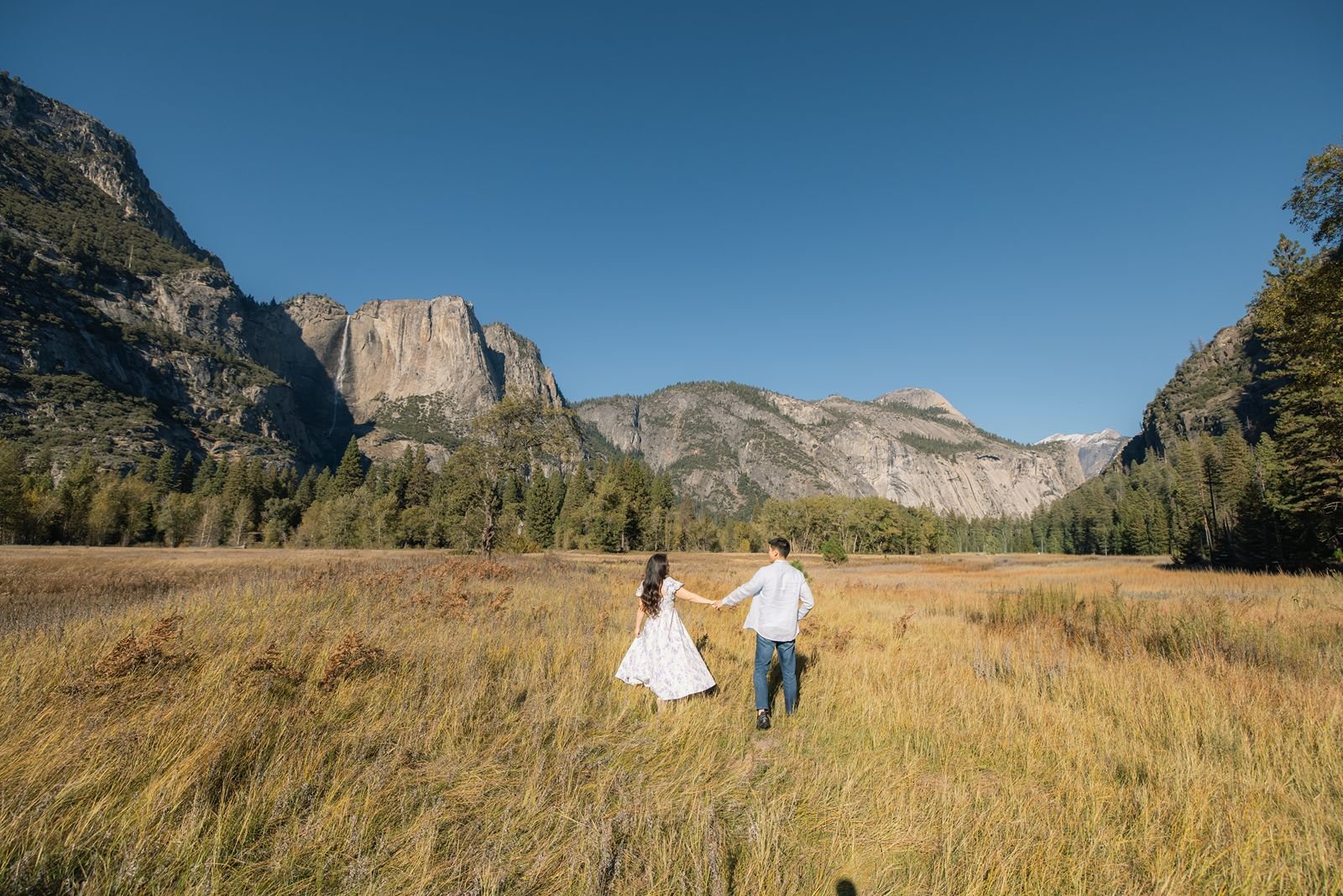 yosemite-valley-engagement-photos-1.jpg