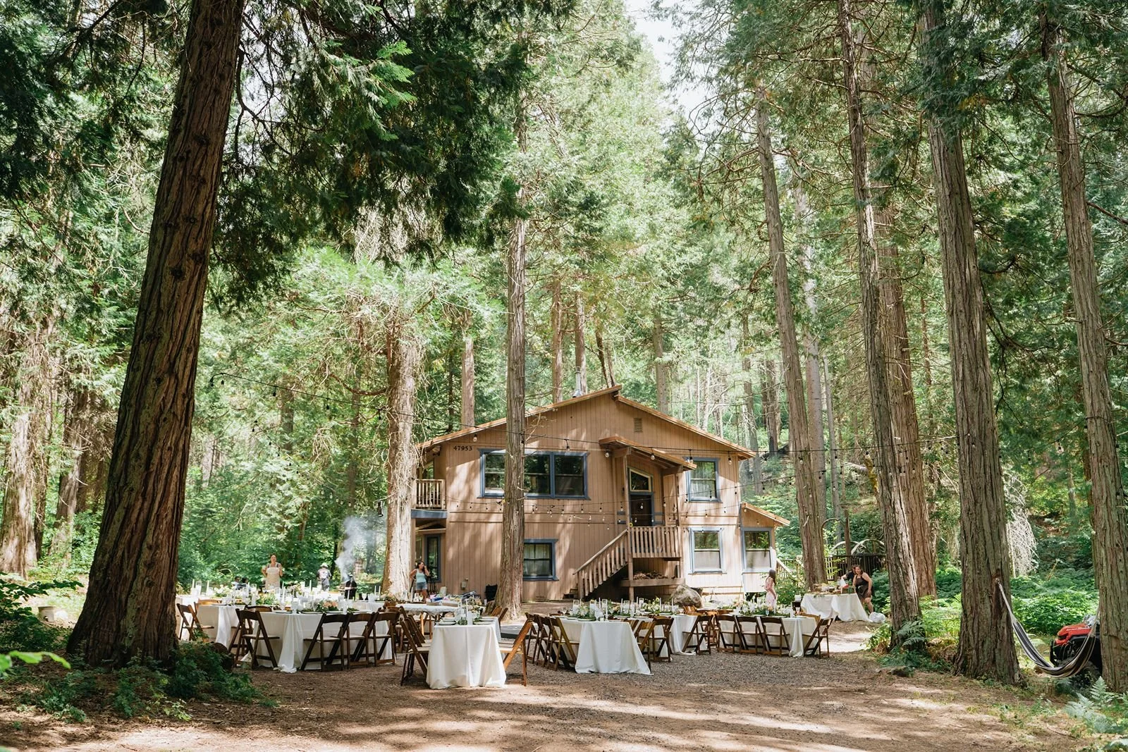 the-yosemite-cabin-wedding-1.jpg