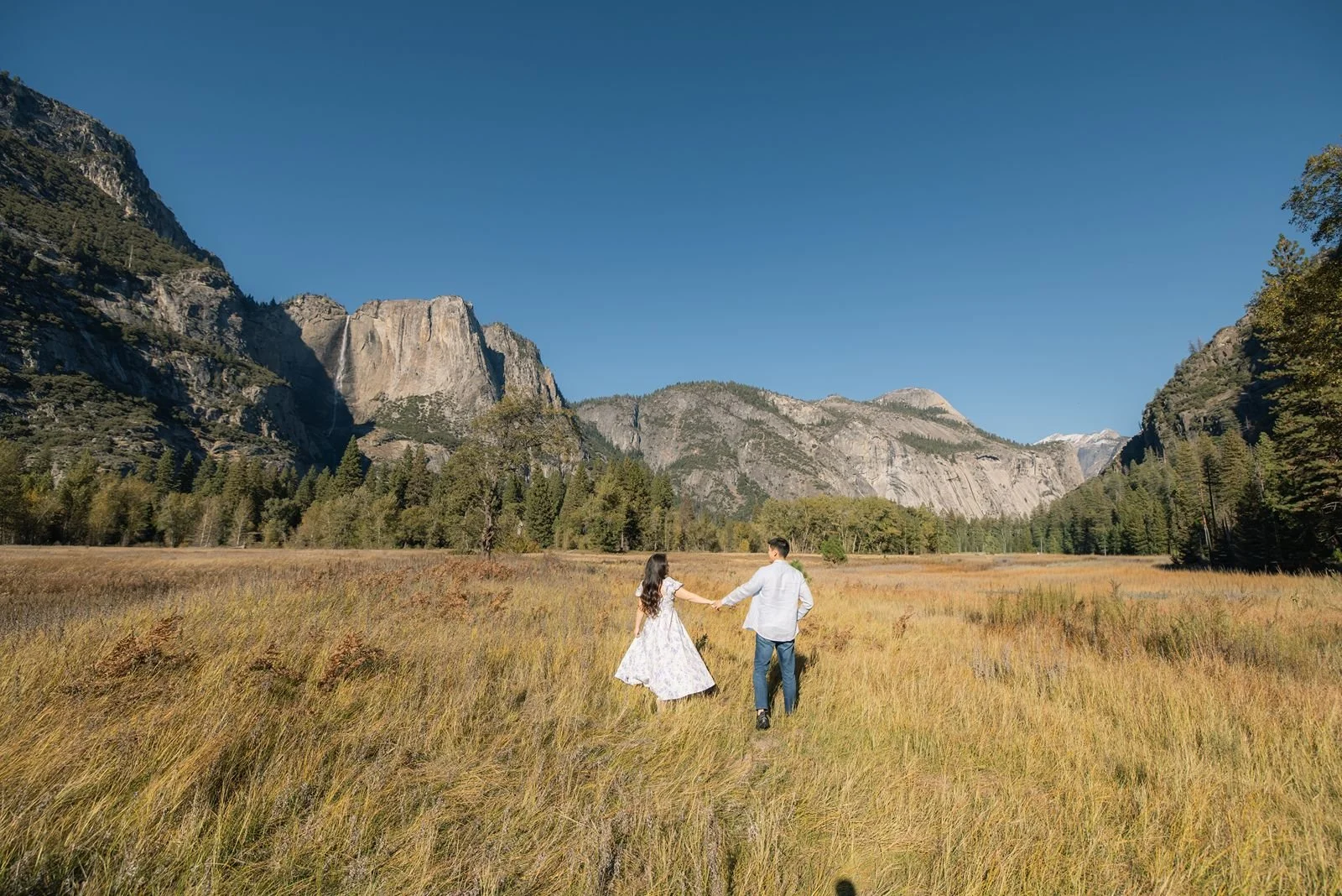 yosemite-valley-engagement-photos-1.jpg