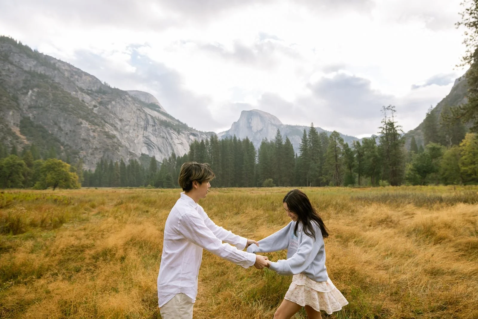 yosemite-engagement-photoshoot-inspiration-8.jpg