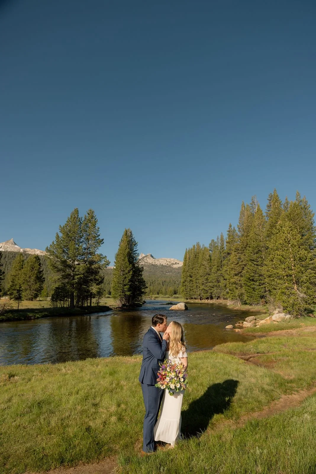 yosemite-tenaya-lake-wedding-11.jpg