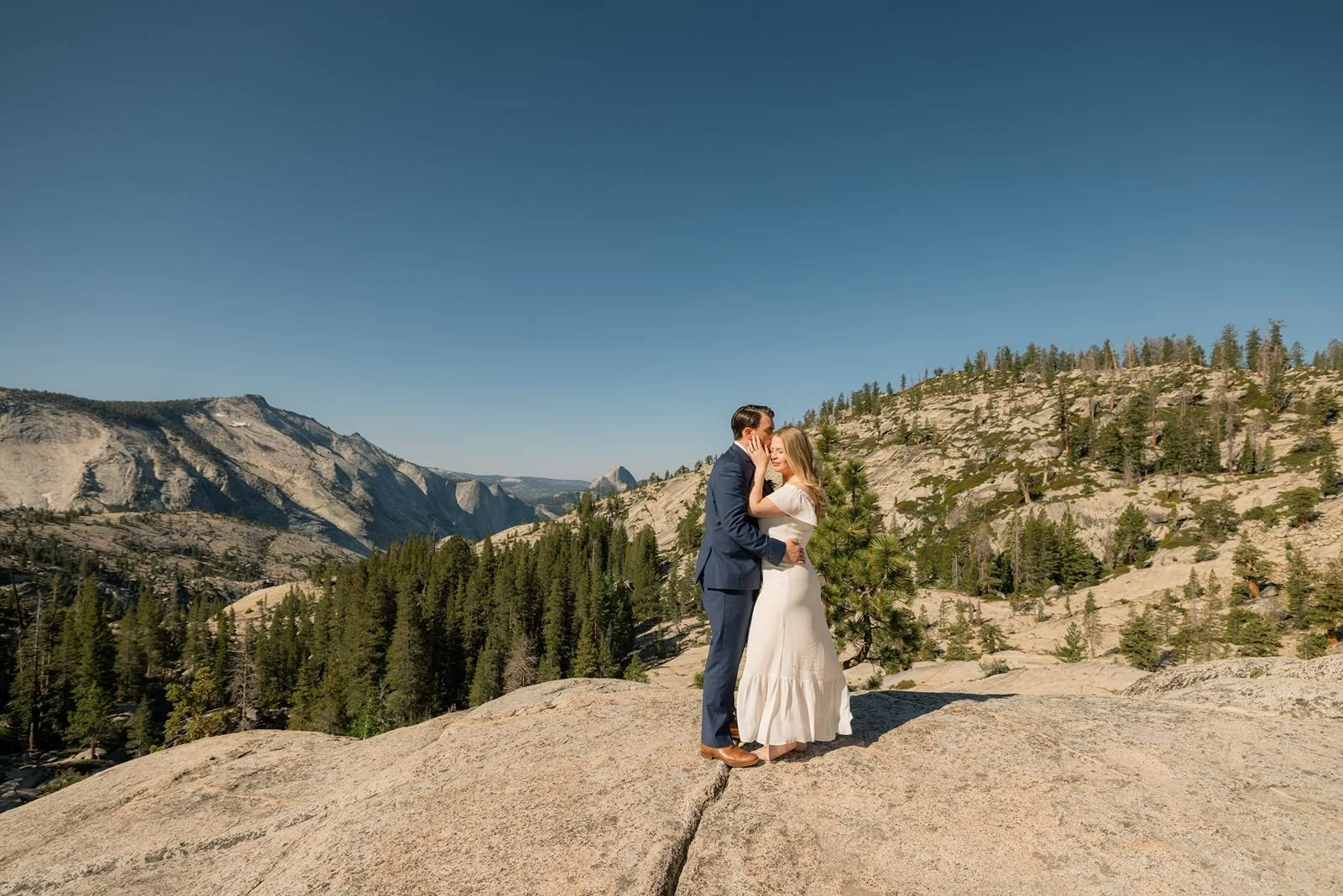 yosemite-tenaya-lake-wedding-44.jpg