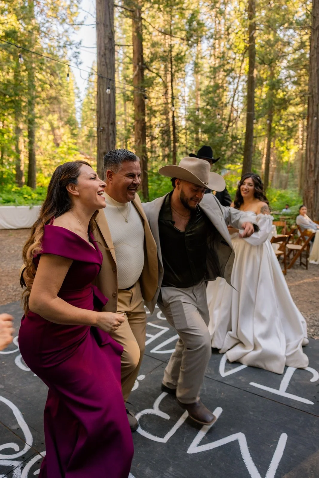 outdoor-forest-wedding-in-oakhurst.jpg