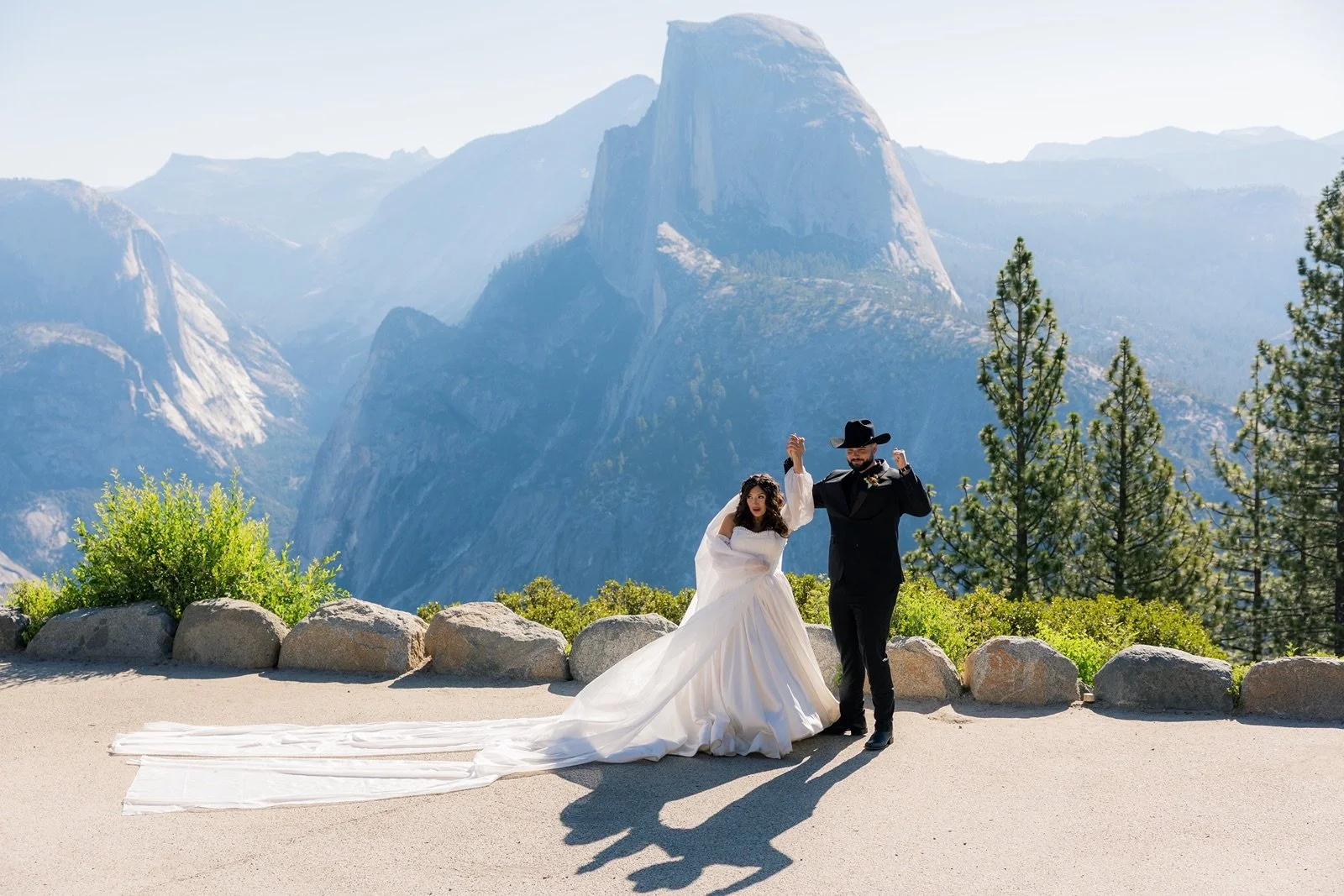 sunrise-forest-wedding-ceremony-glacier-point.jpg
