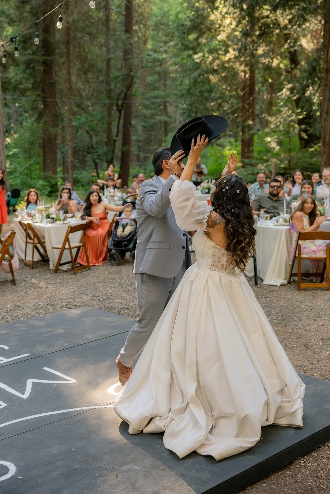Yosemite-cabin-wedding-reception-5.jpg
