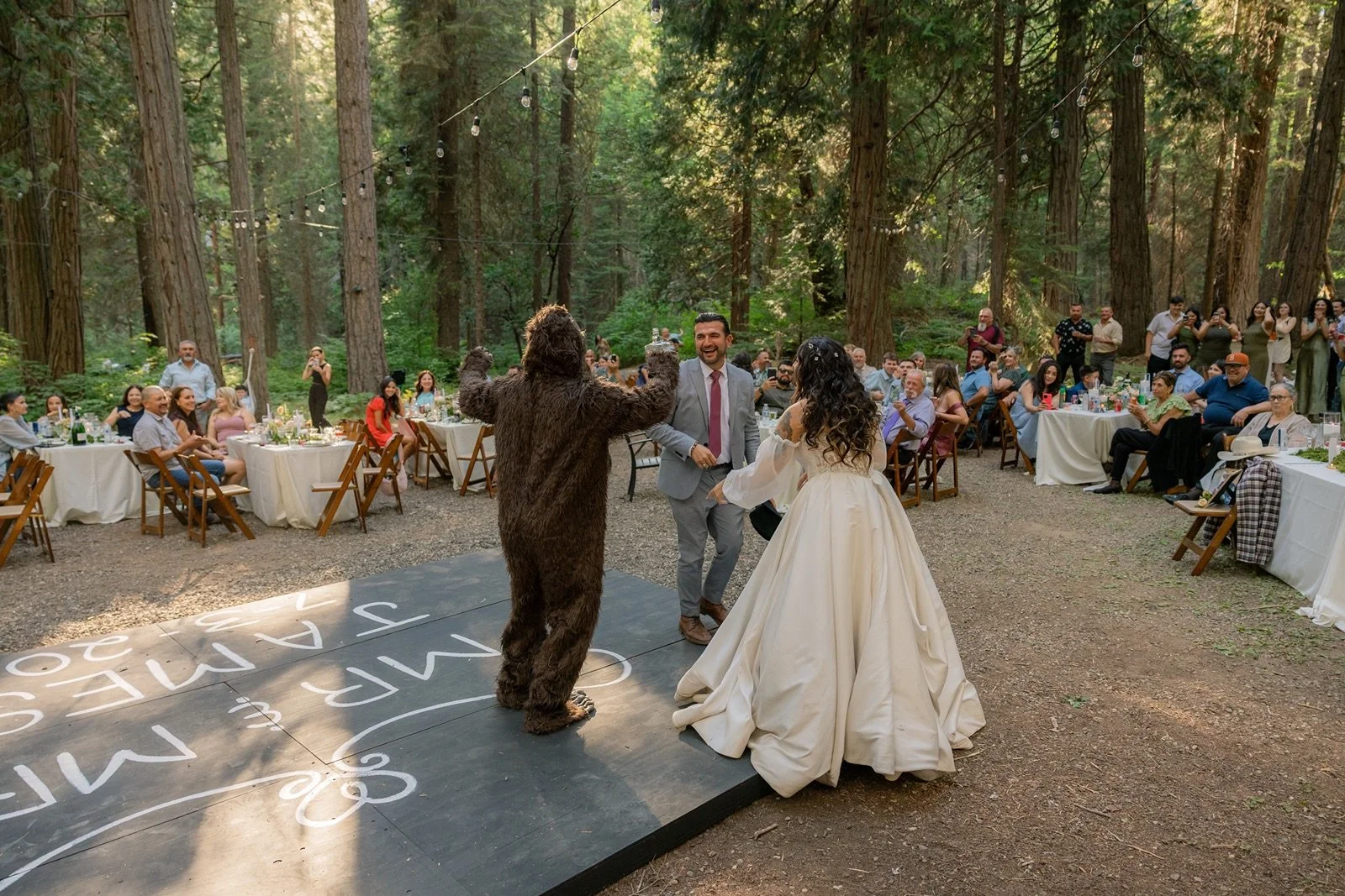 Yosemite-cabin-wedding-reception-73.jpg