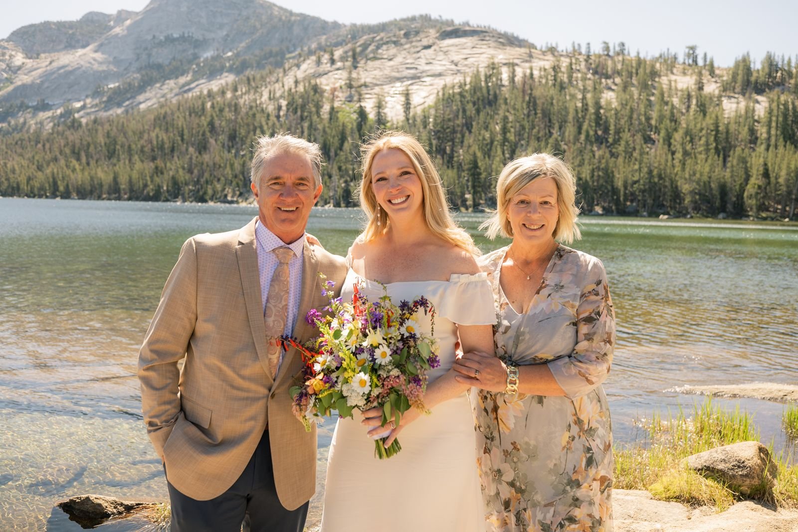 yosemite-tenaya-lake-wedding-25.jpg