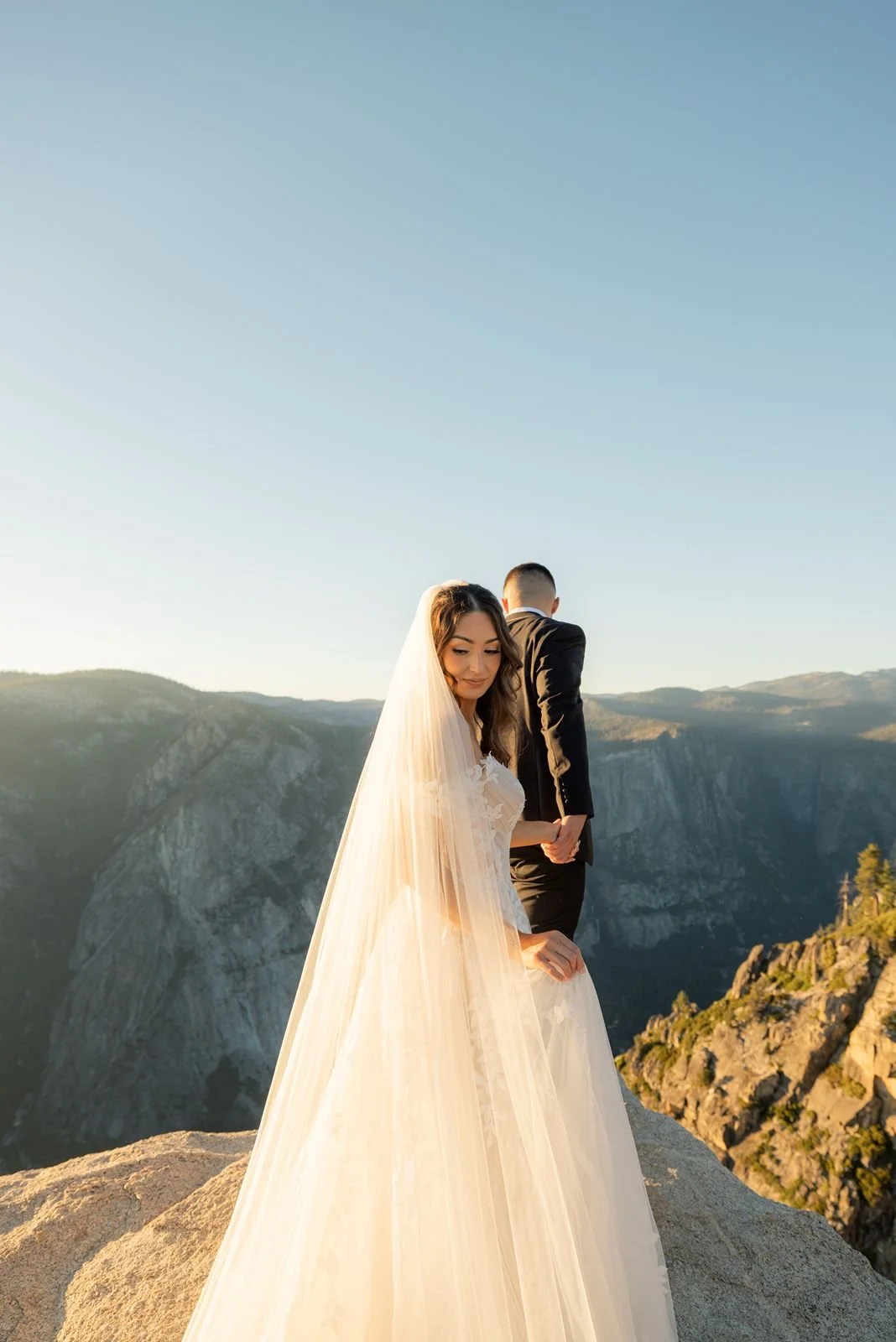 sunset-taft-point-wedding9.jpg