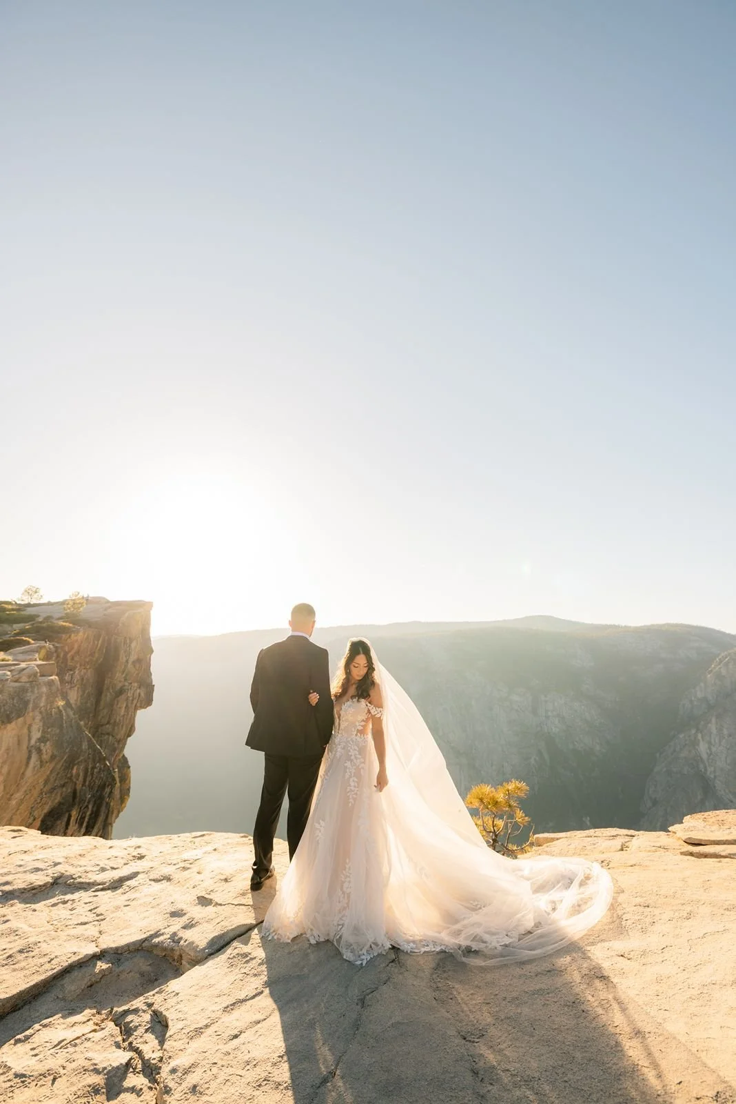 sunset-taft-point-wedding21.jpg