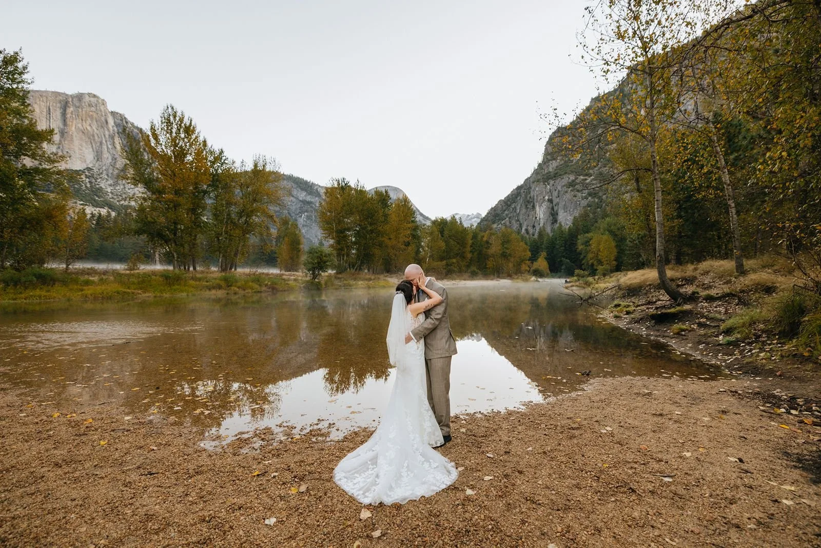 fall-wedding-portraits-yosemite-16.jpg