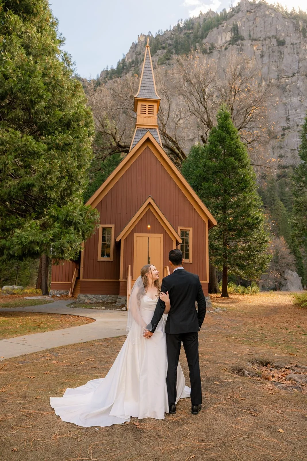 fall-wedding-yosemite-valley128.jpg