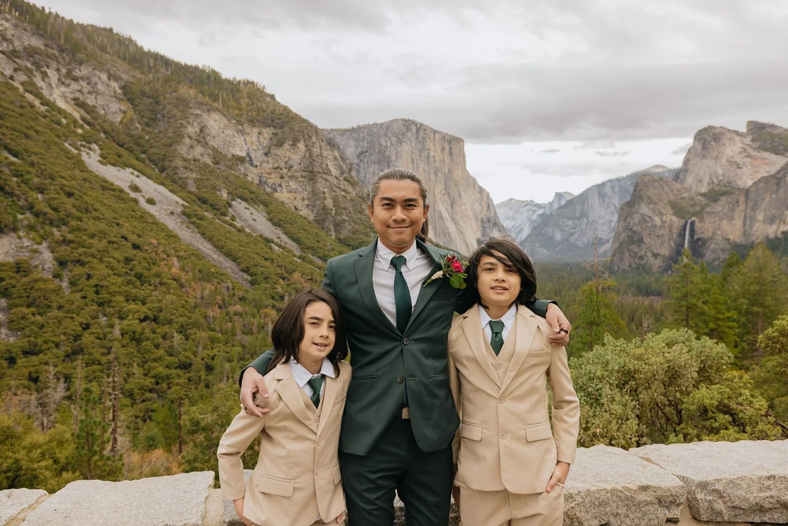 fall-wedding-yosemite-11.jpg