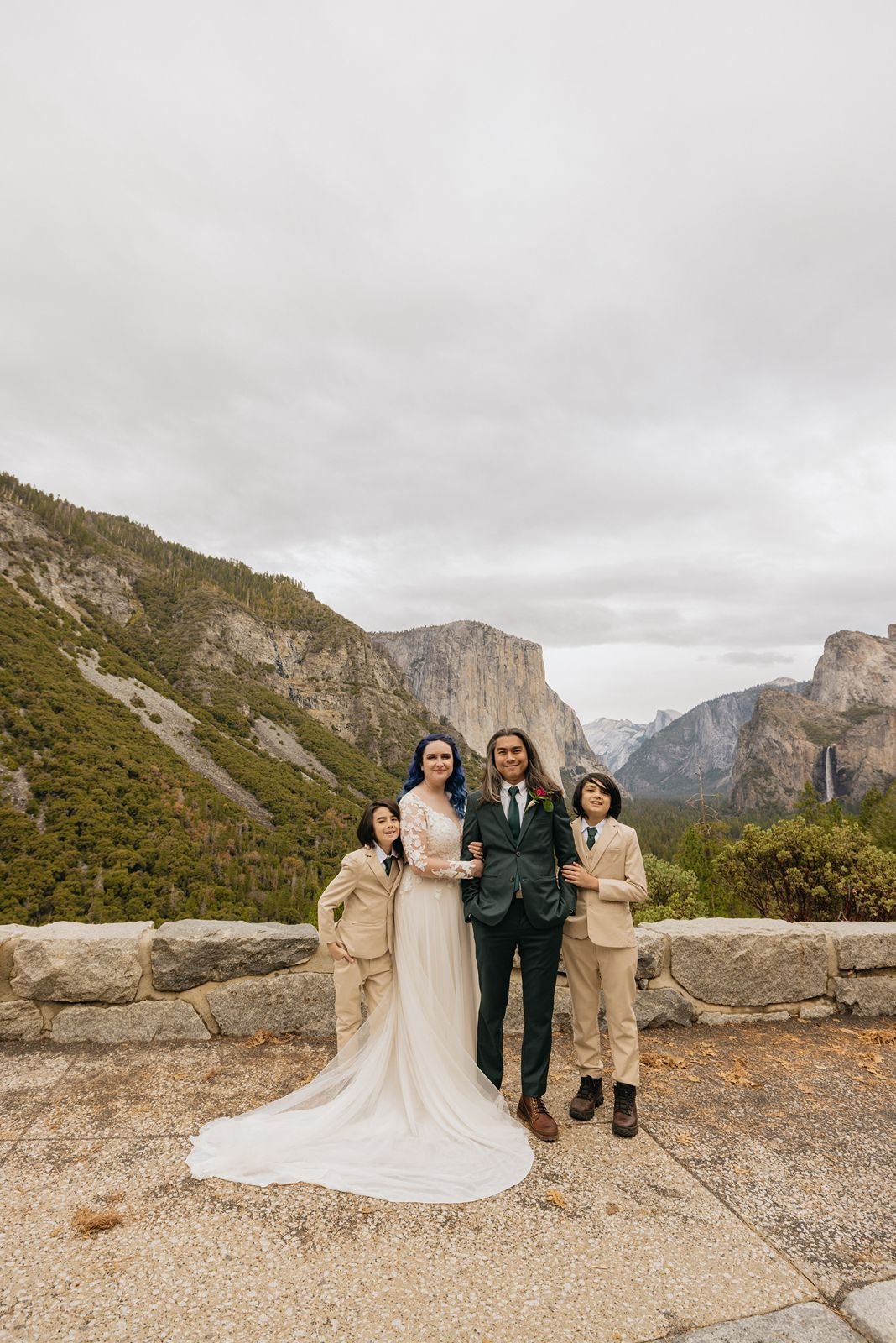 fall-wedding-yosemite-16.jpg