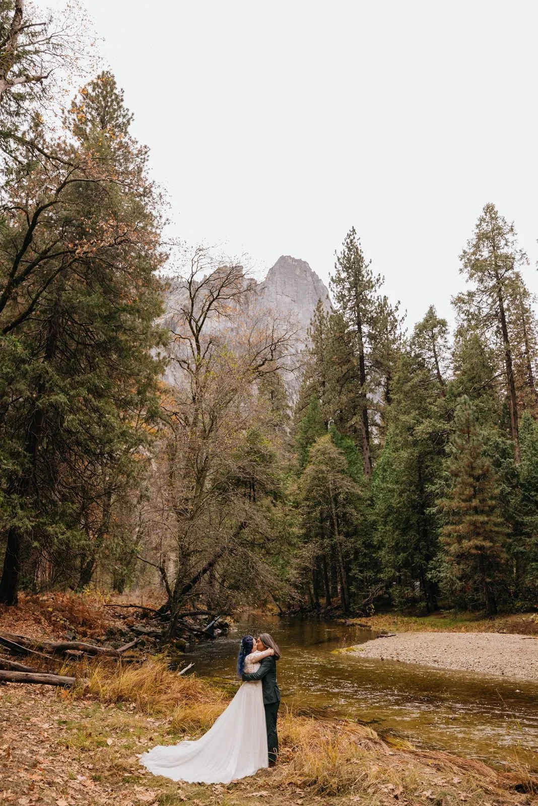 fall-wedding-yosemite-118.jpg