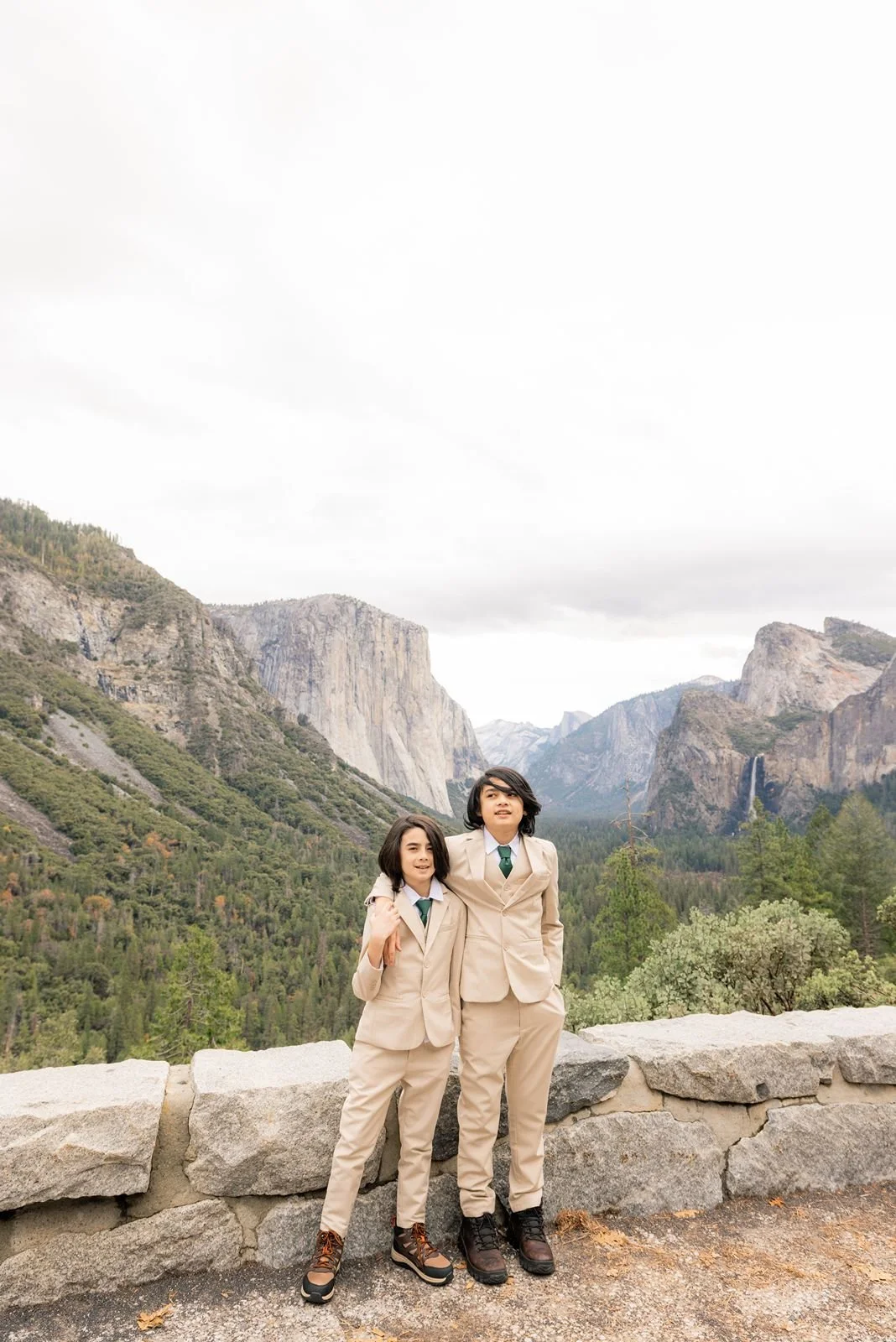fall-wedding-yosemite-121.jpg