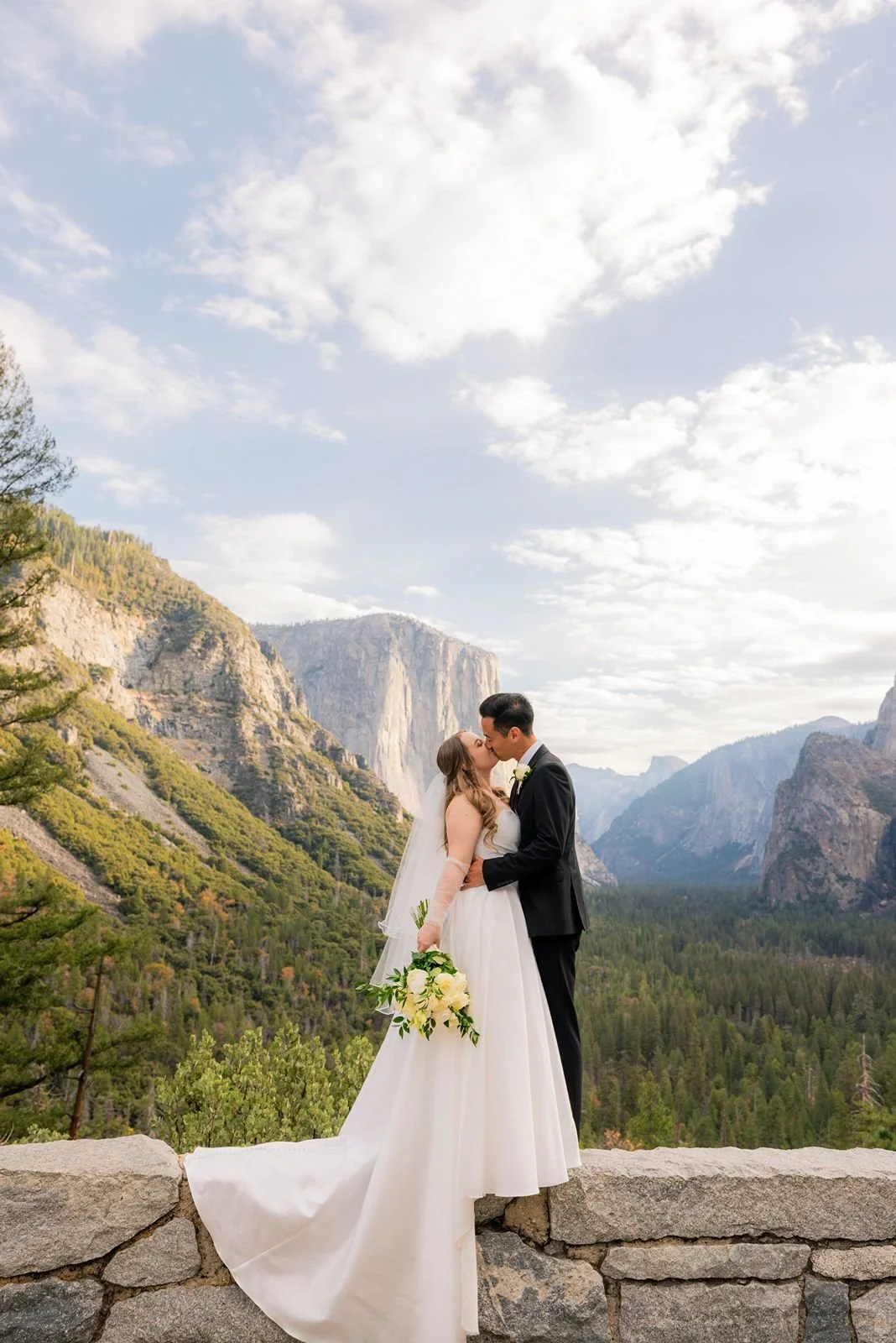 fall-wedding-yosemite-valley13.jpg
