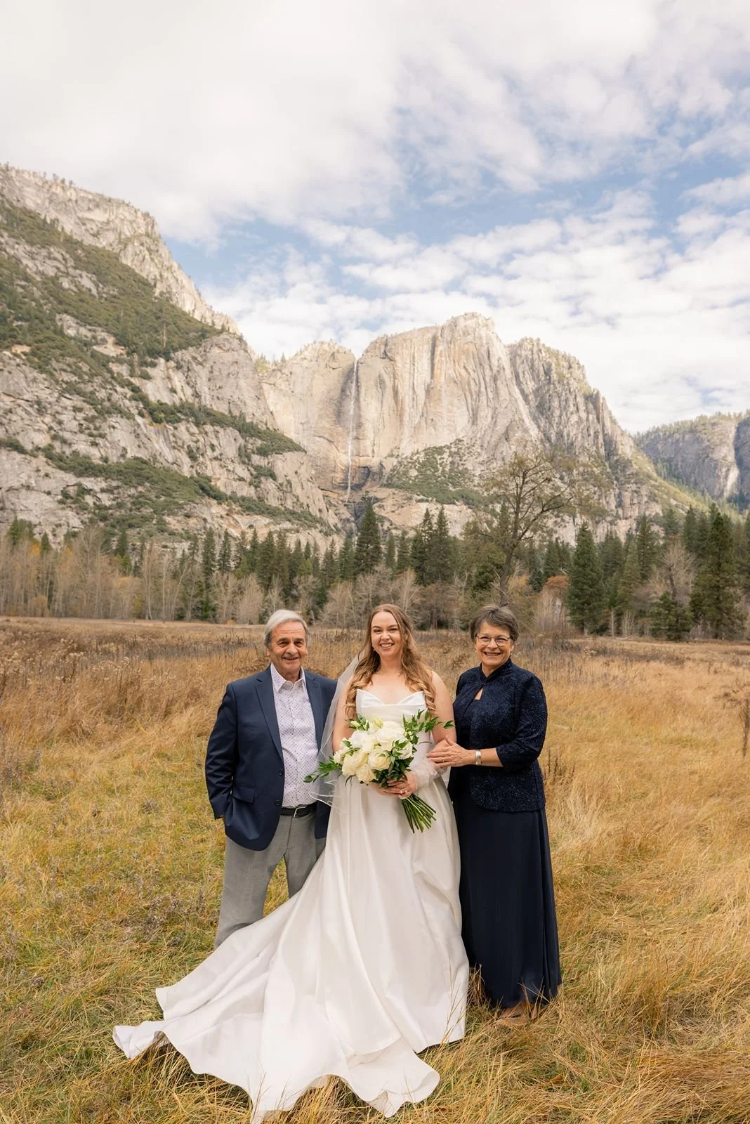 fall-wedding-yosemite-valley18.jpg