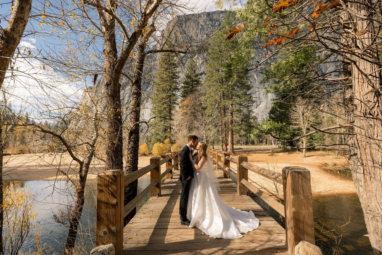 fall-wedding-yosemite-valley127.jpg