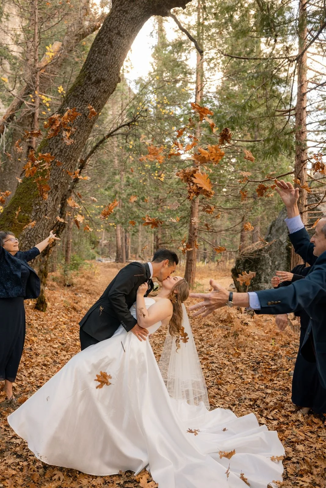 fall-wedding-yosemite-valley131.jpg