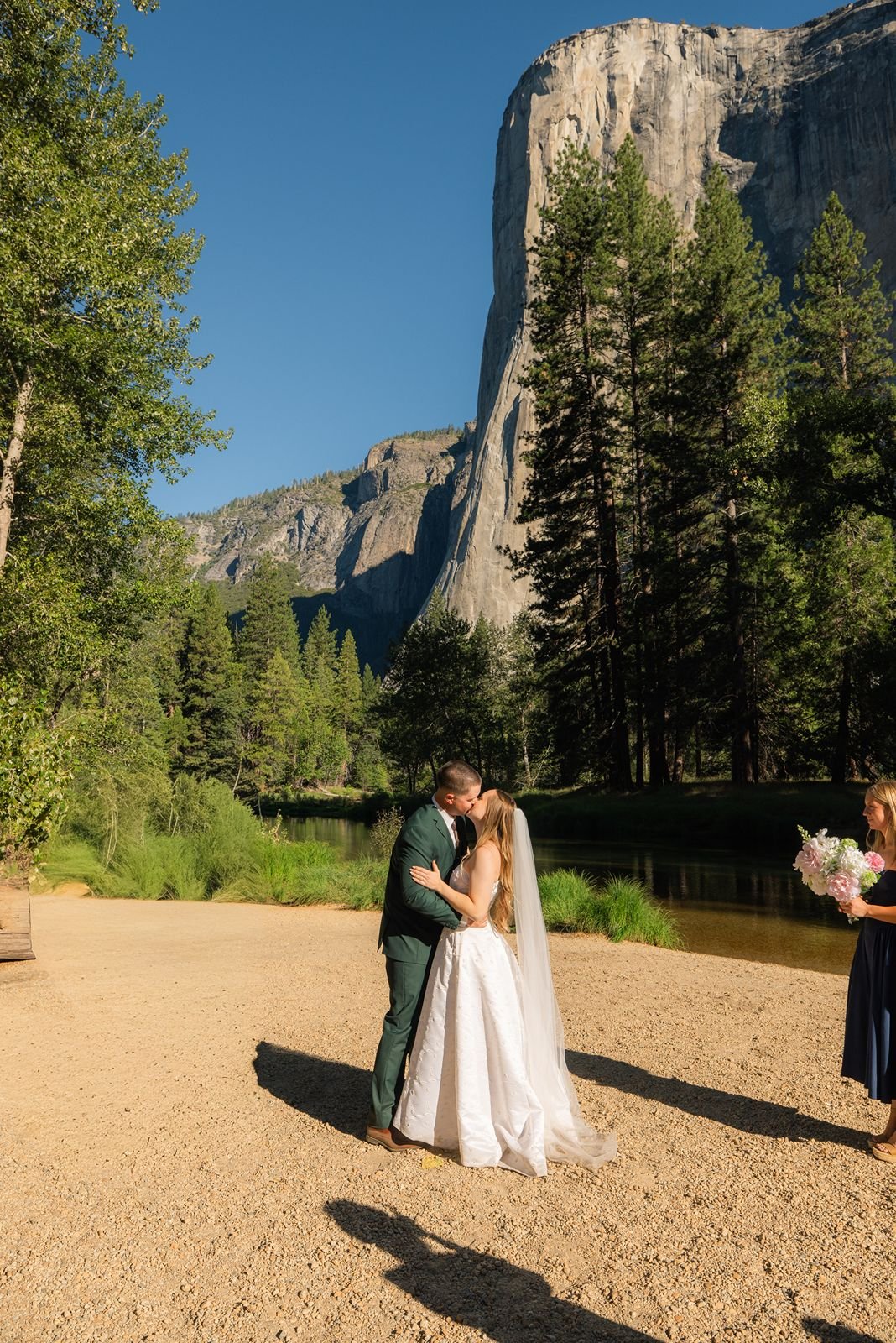 cathedral-beach-wedding-ceremony4.jpg