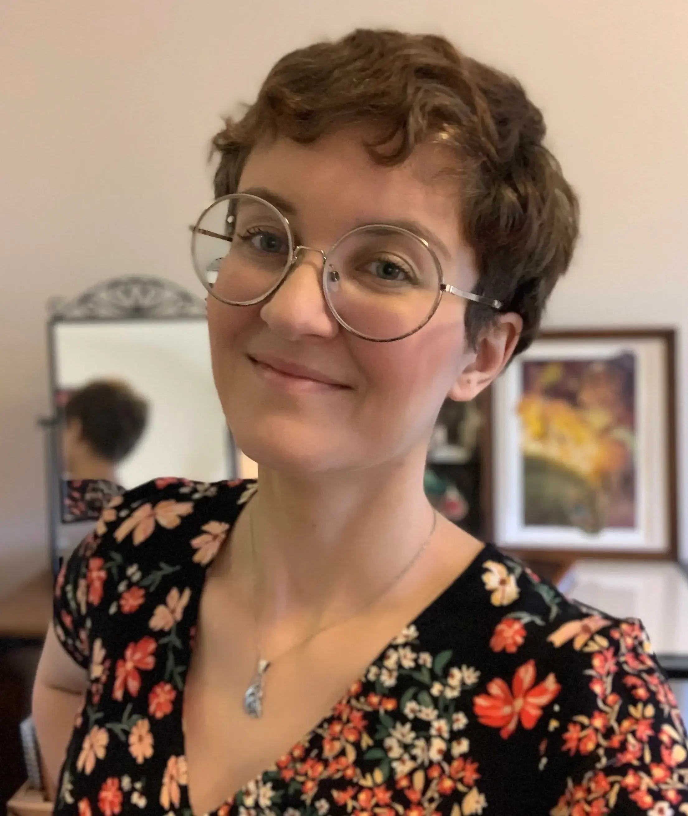 Portrait of illustrator Hanna Virdarson in Sweden.