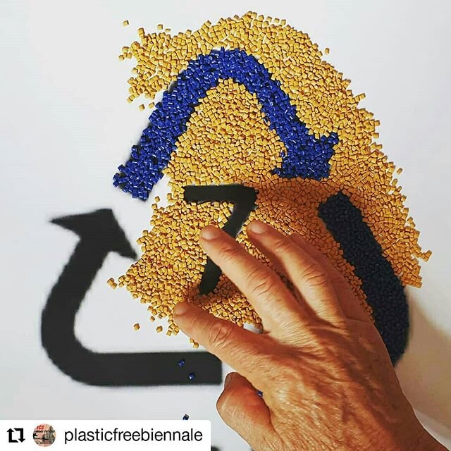 Have you seen what ksca members @kimontheground
and @alluvial_fan are up to? Give @plasticfreebiennale a follow... #Repost @plasticfreebiennale
&bull; &bull; &bull; &bull; &bull; &bull;
Do you know what all these funny numbers mean on your #plastic o
