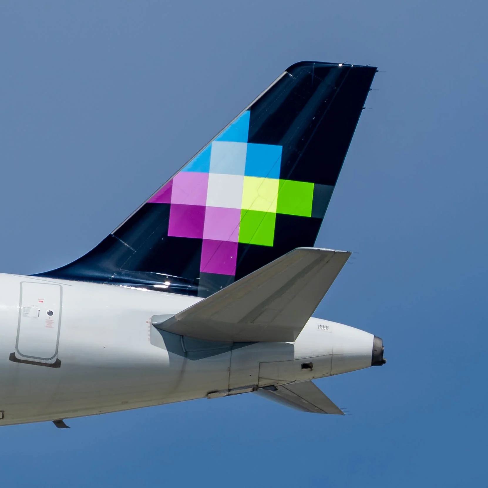 Volaris Costa Rica Airbus A320neo