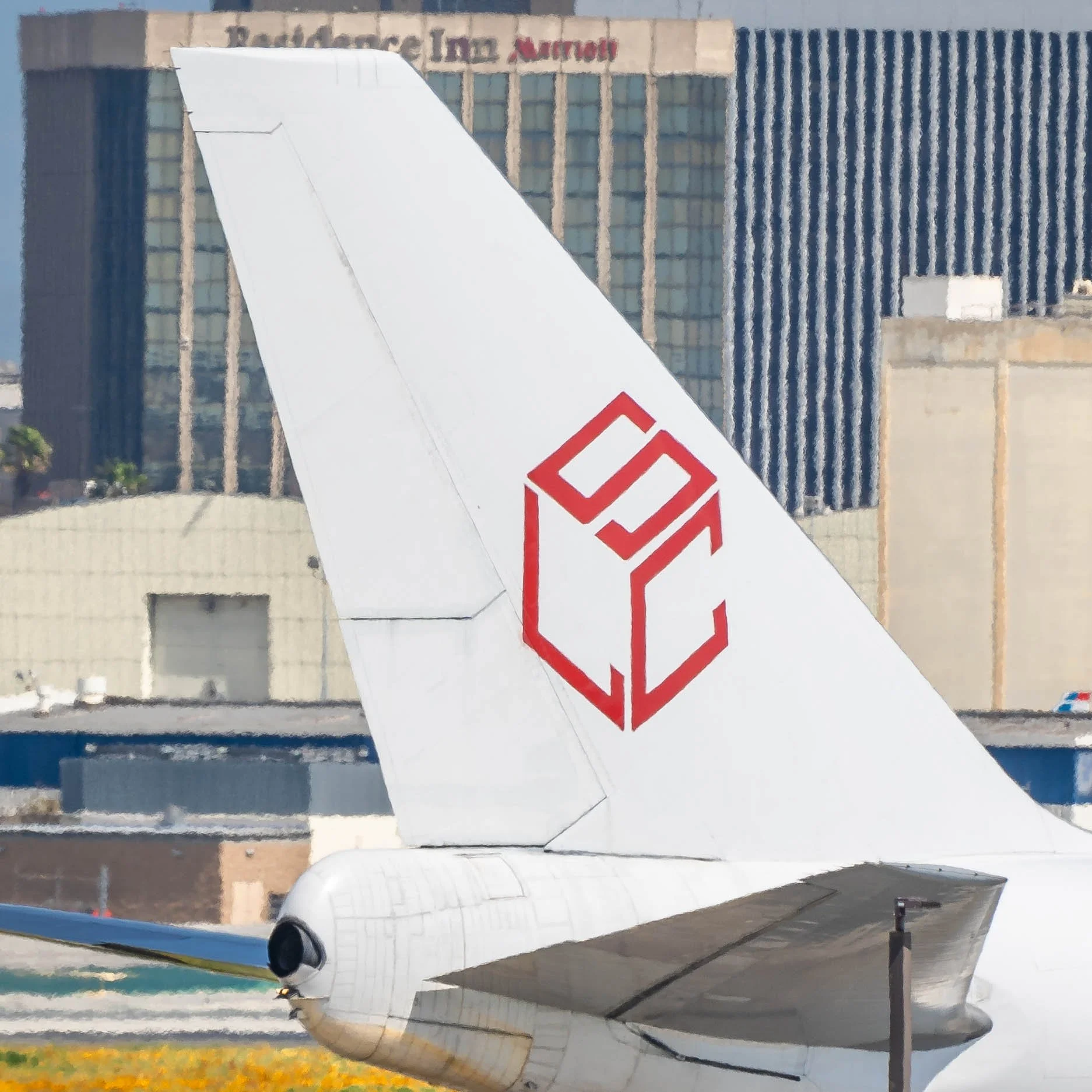 Sky Lease Cargo Boeing 747-400F