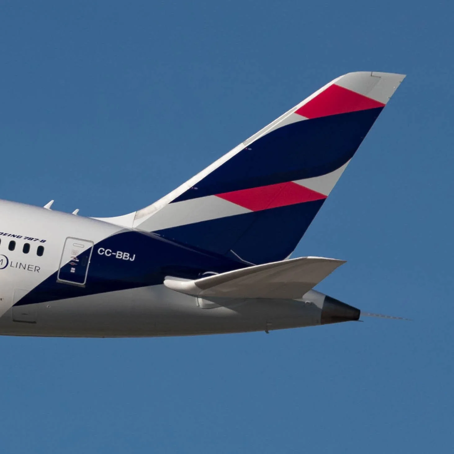 LATAM Chile Boeing 787-8